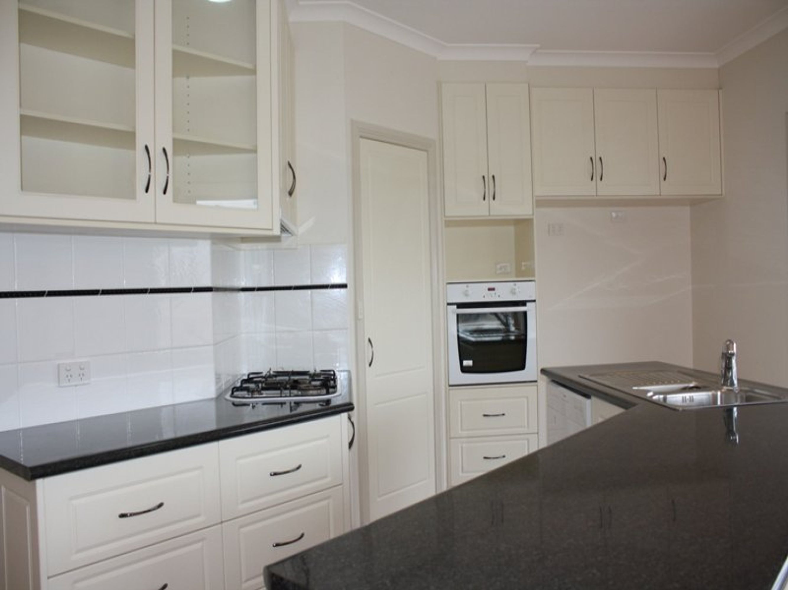 60 McTavish Boulevard, Horsham VIC 3400, Horsham - Thumbnail 5