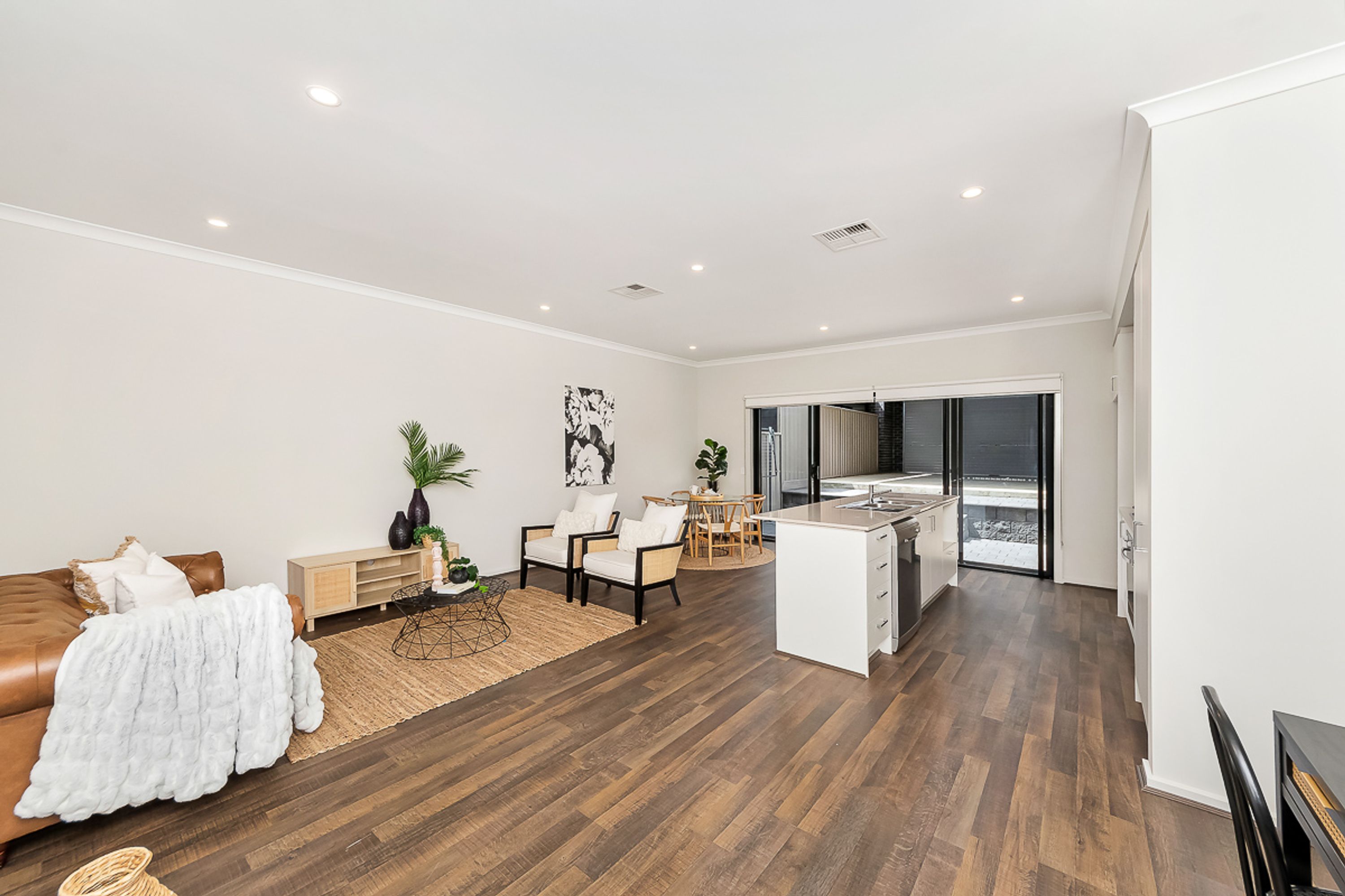 36 Grasmere Avenue, Mount Barker, SA 5251, Mount Barker - Thumbnail 2
