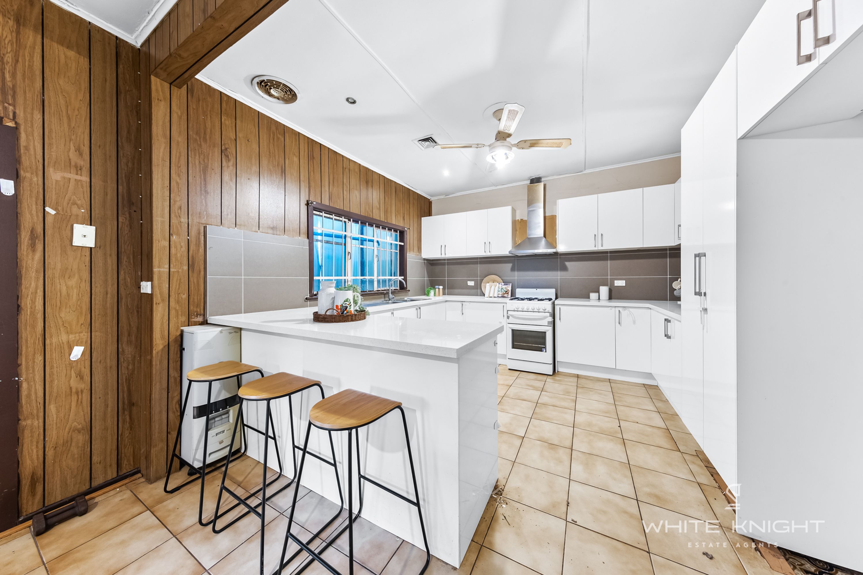48 Station Avenue, St Albans VIC 3021, St Albans - Thumbnail 2
