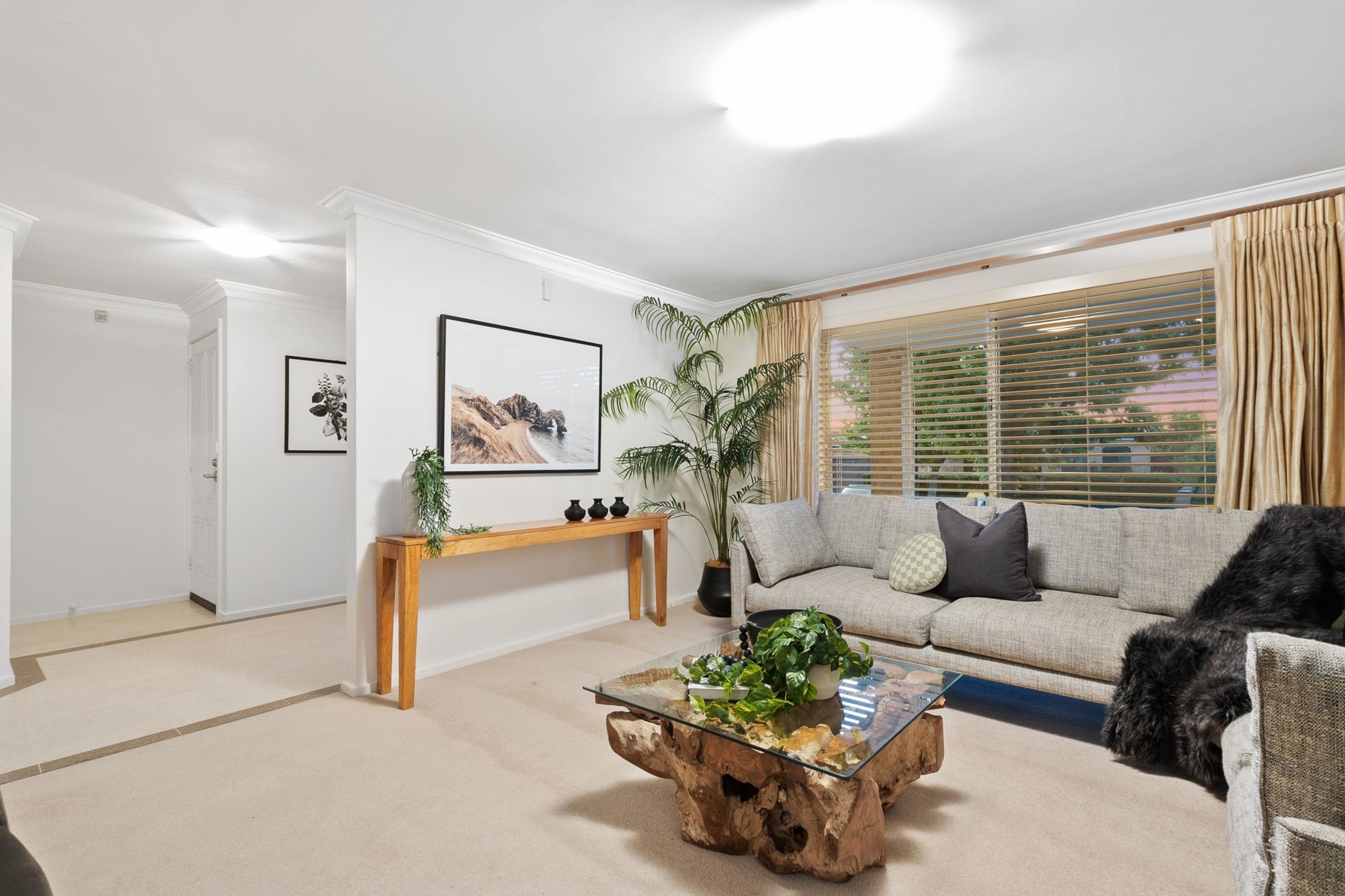 6 Langtry View, Mount Claremont - Thumbnail 2