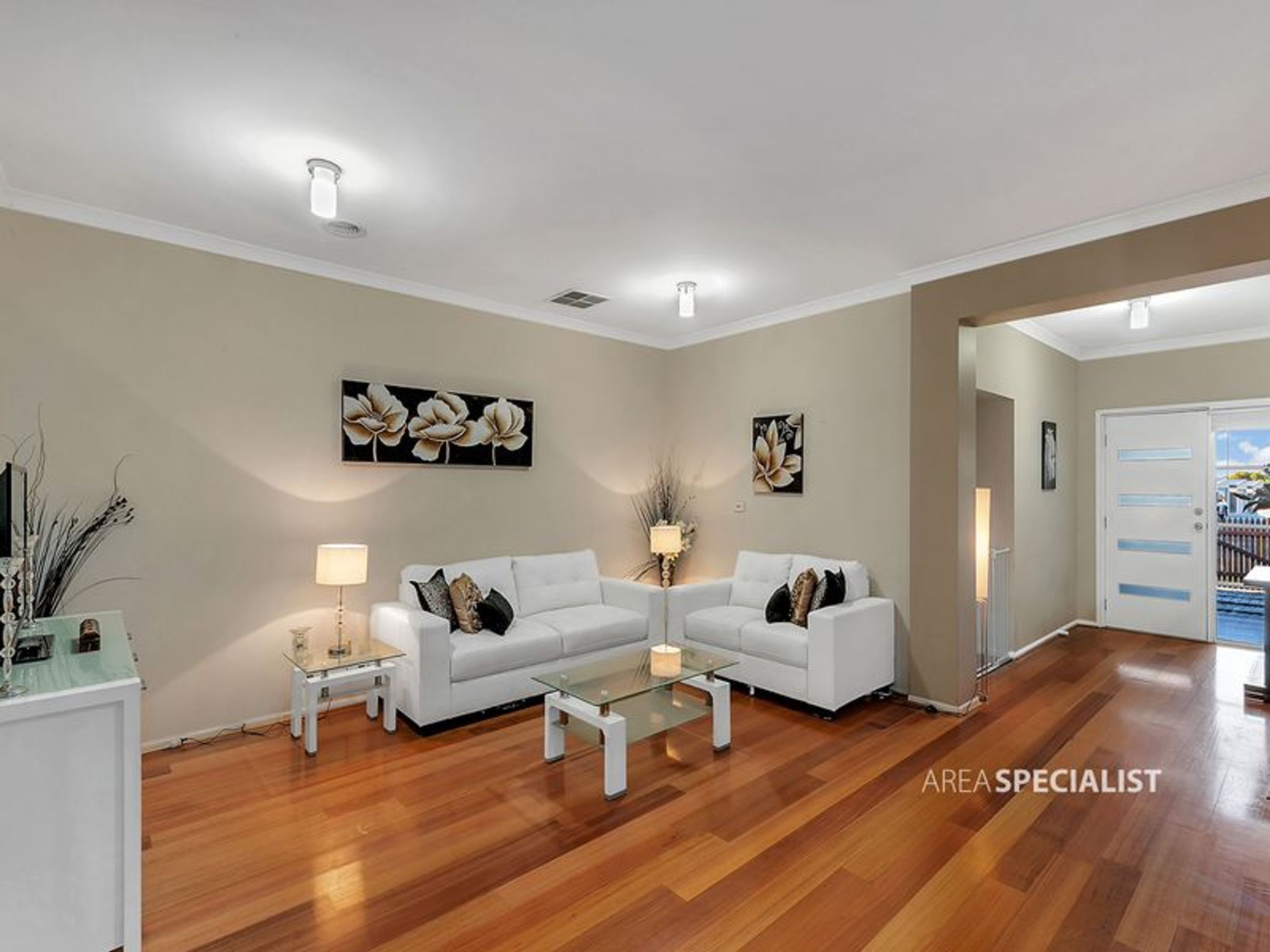 4 Silvergum Place, Cranbourne, Cranbourne - Thumbnail 3