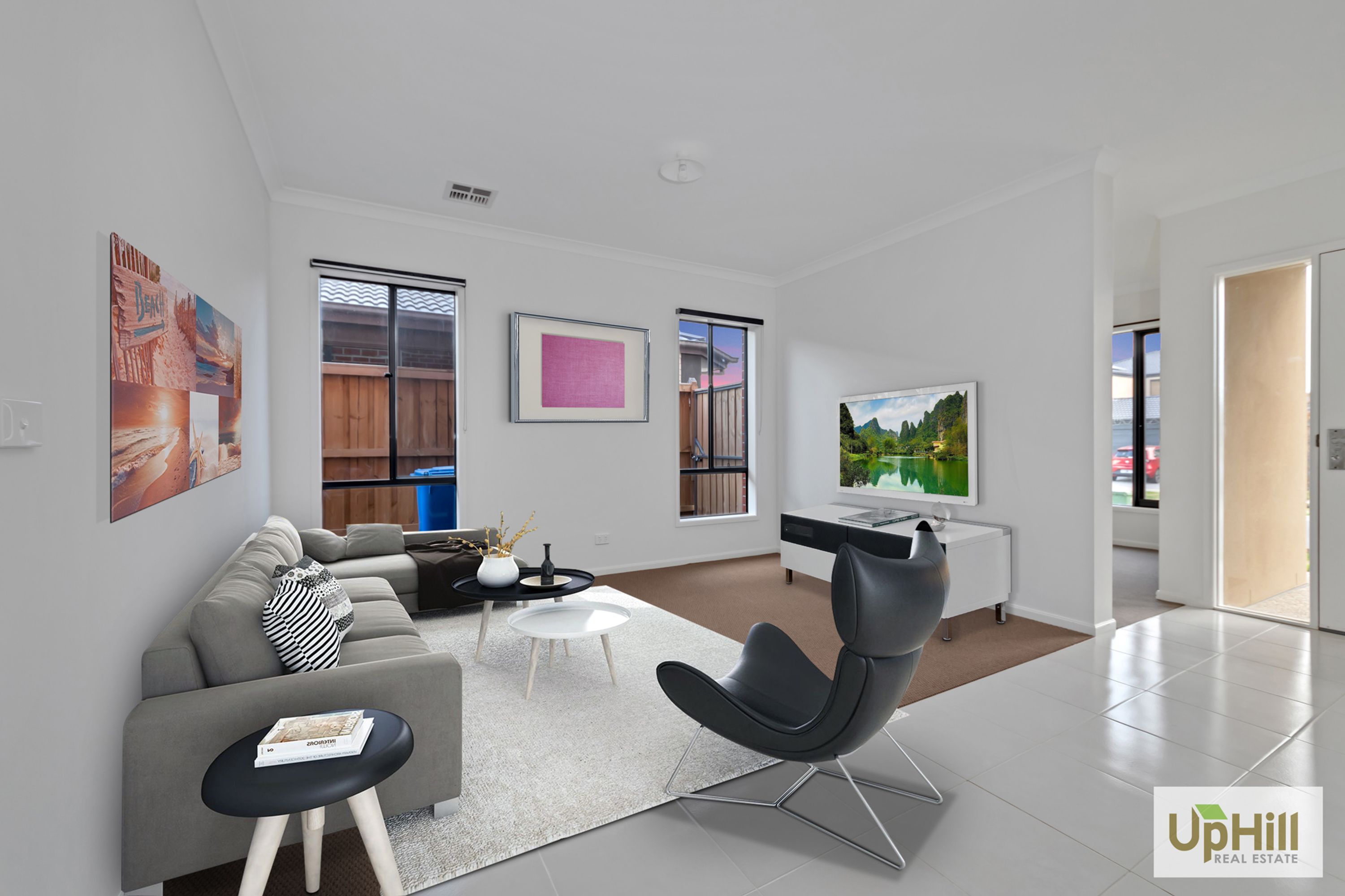8 SLOANE DRIVE, Clyde North - Thumbnail 2