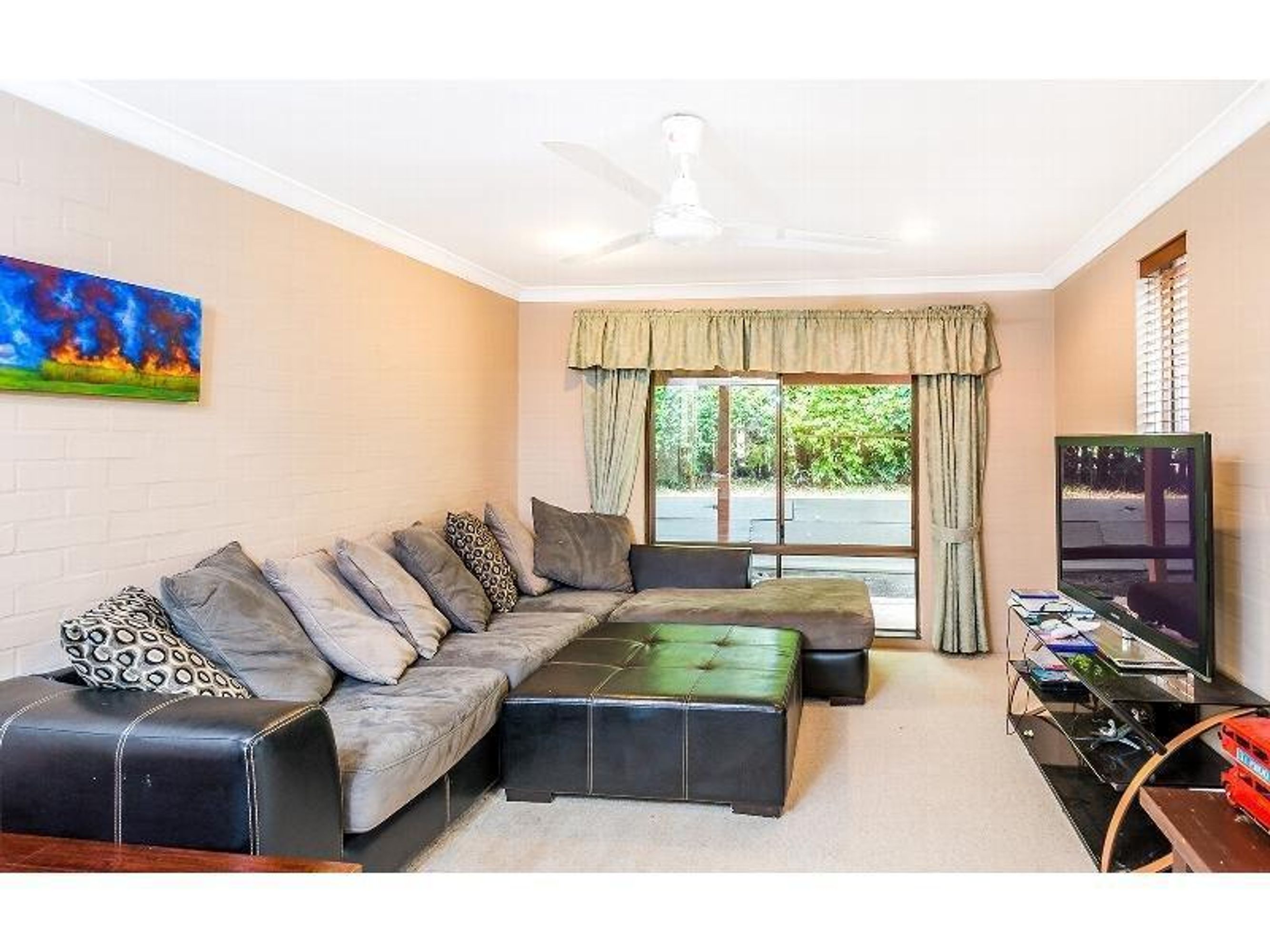 45 Capricorn Crescent, Junction Hill - Thumbnail 8