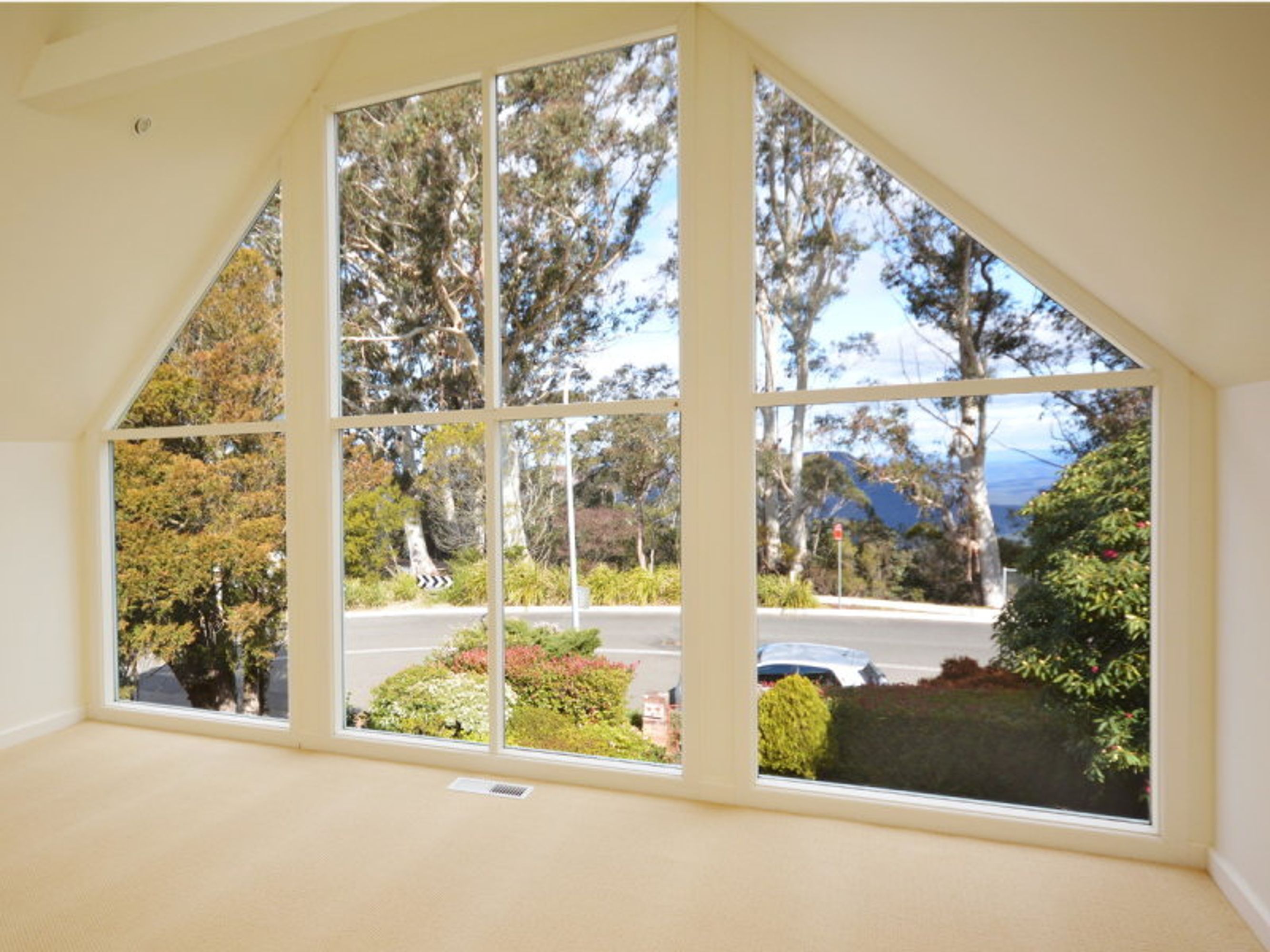 24 Cliff Drive, Katoomba - Thumbnail 6