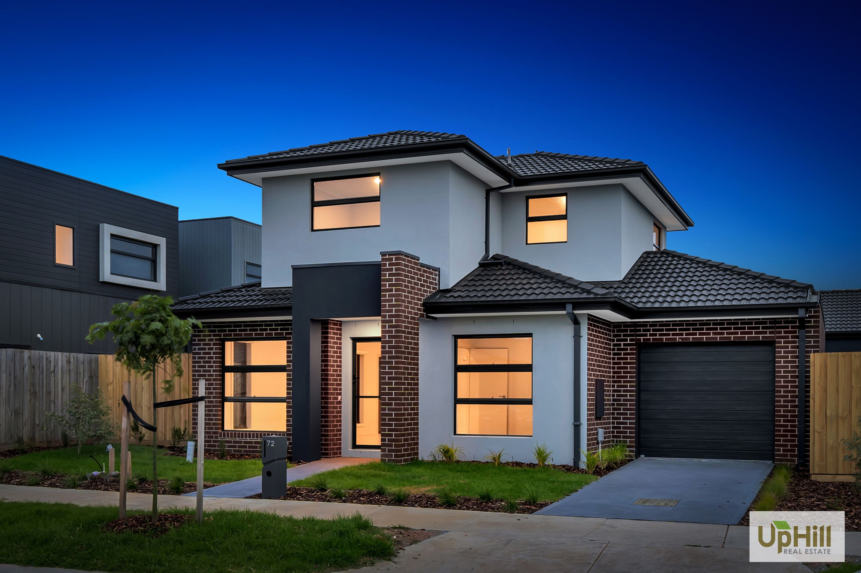 72 WATERWAYS DRIVE, Cranbourne North - Thumbnail 2
