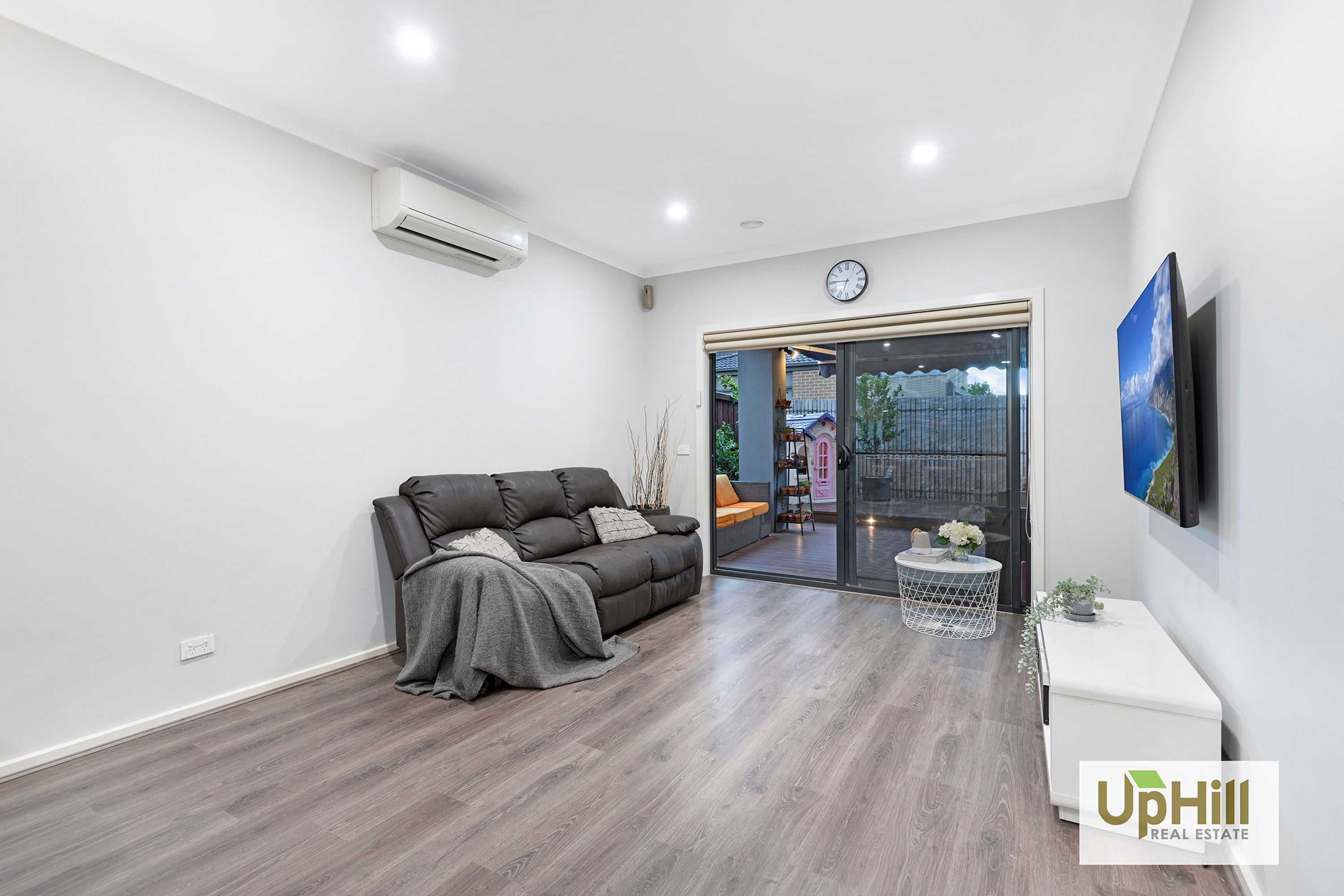 72 Cochin Drive, Clyde North - Thumbnail 8