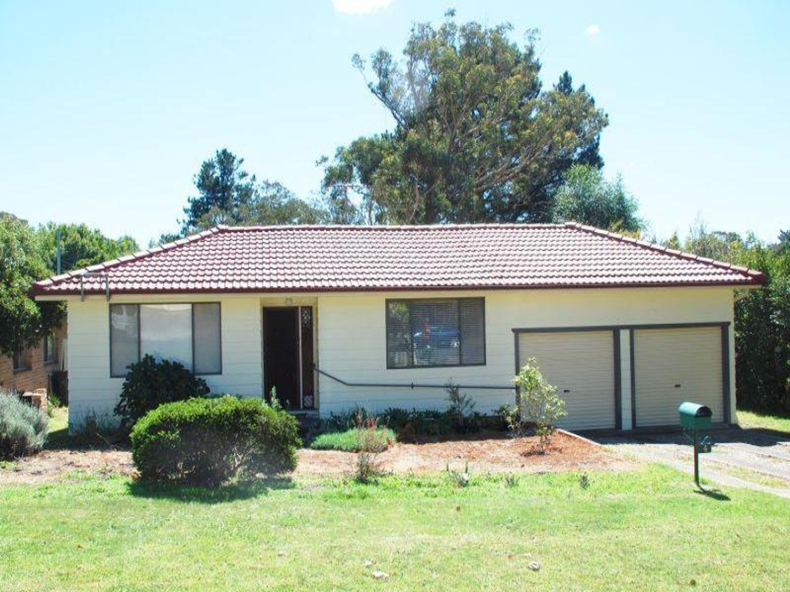 4 Warne St, Katoomba - Image 1