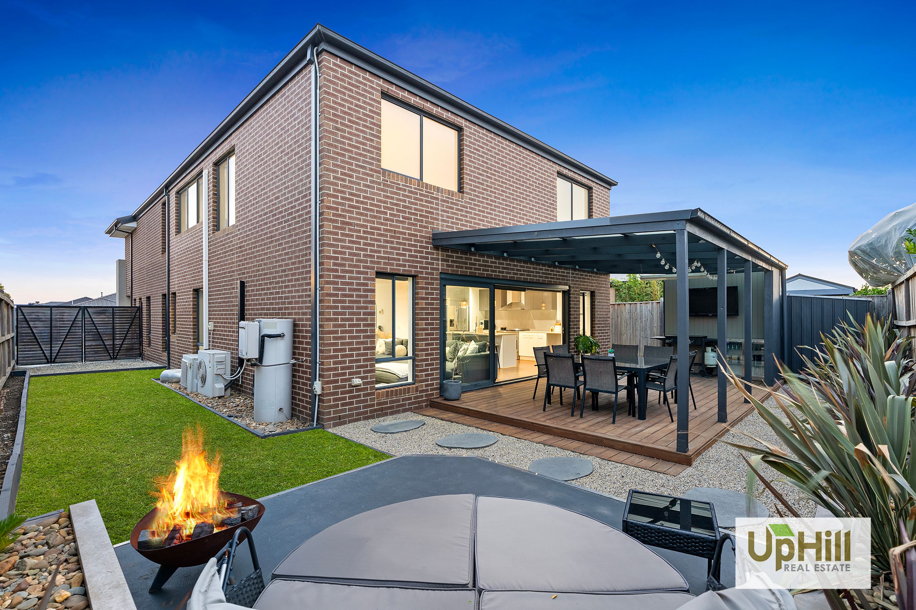 58 Elmtree Crescent, Clyde North - Thumbnail 3