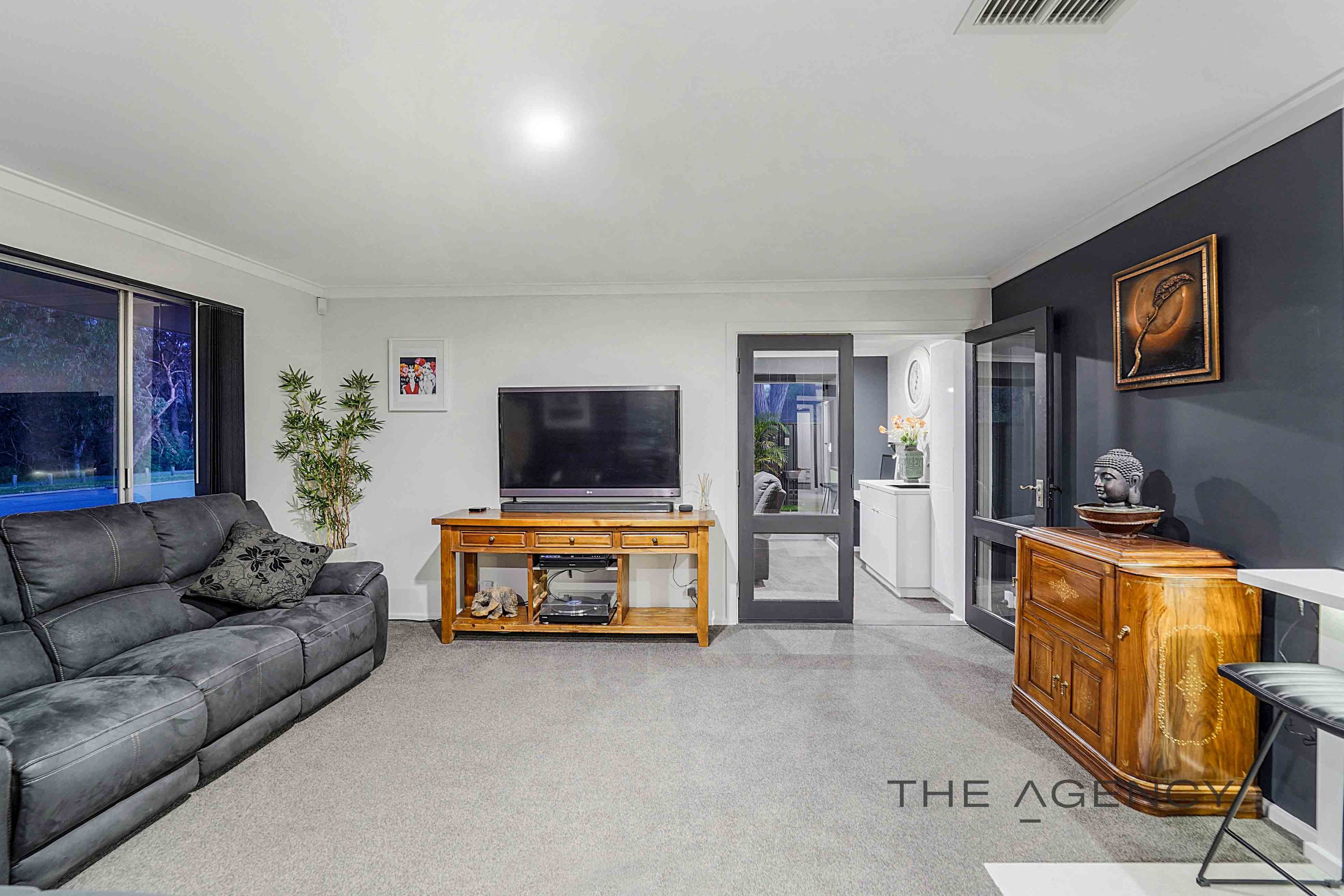 63 Parkside Drive, Thornlie - Thumbnail 4