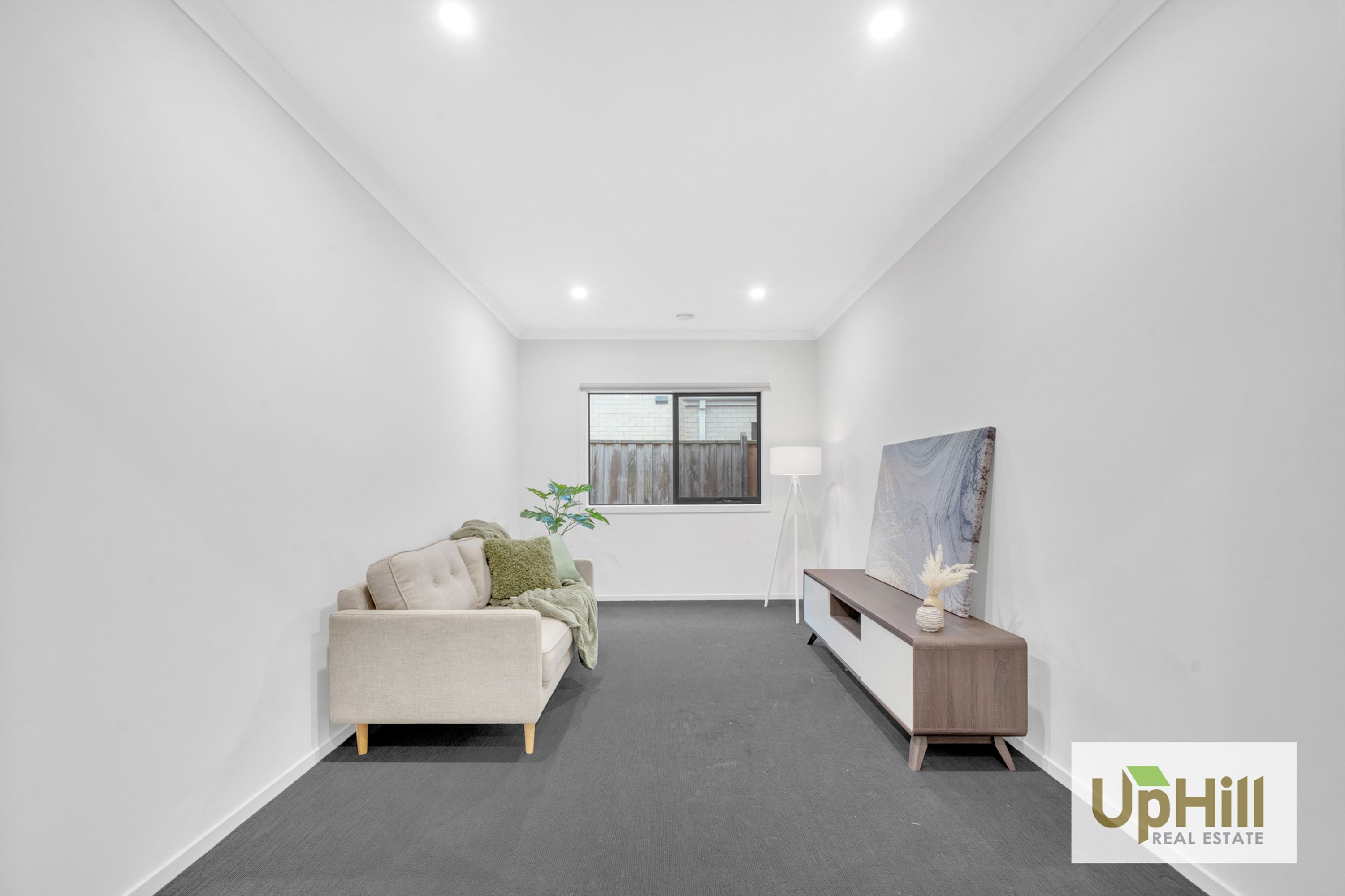 34 Trojan Crescent, Clyde North - Thumbnail 5