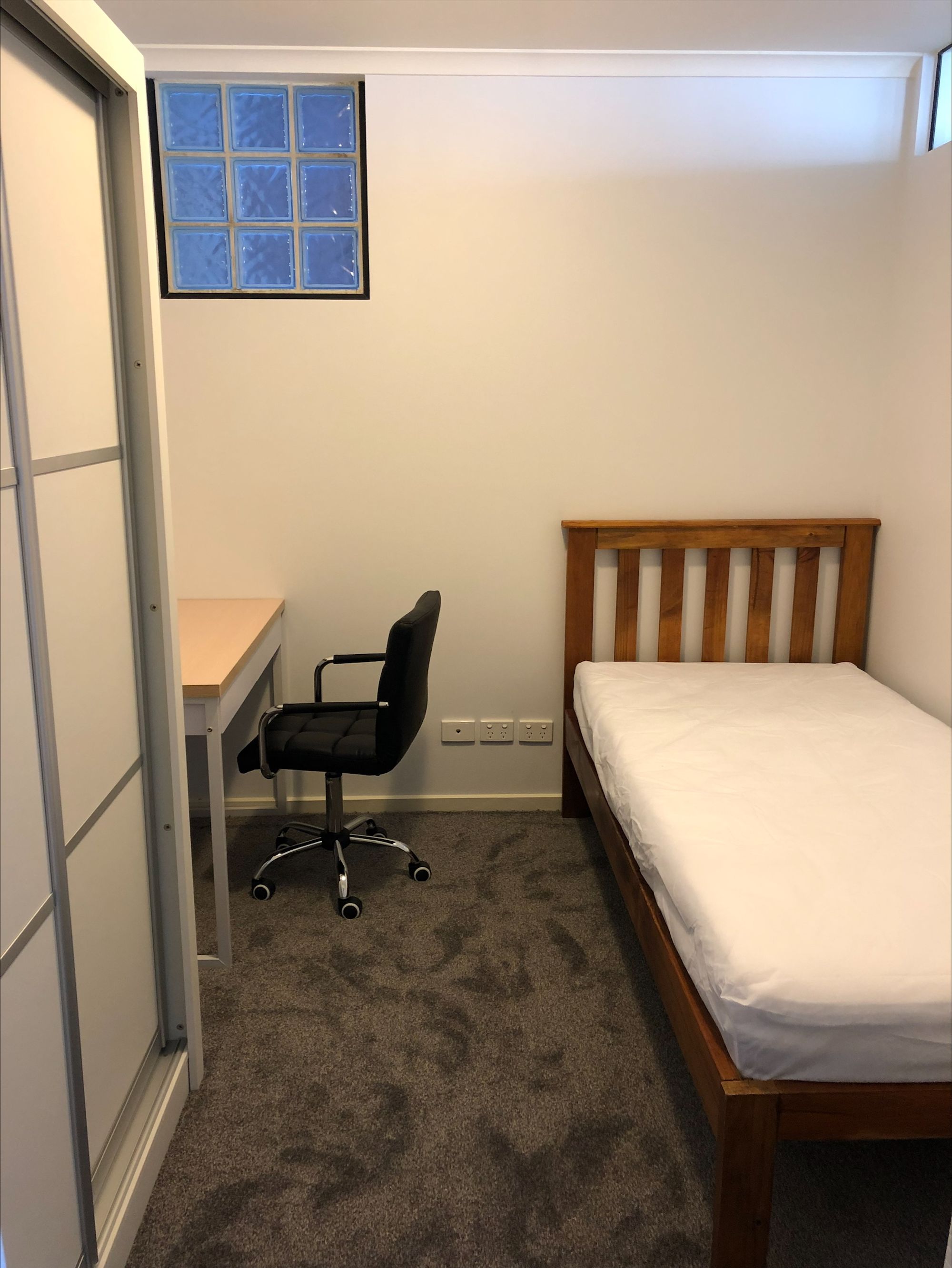 1068/139 Lonsdale Street, Melbourne - Thumbnail 7
