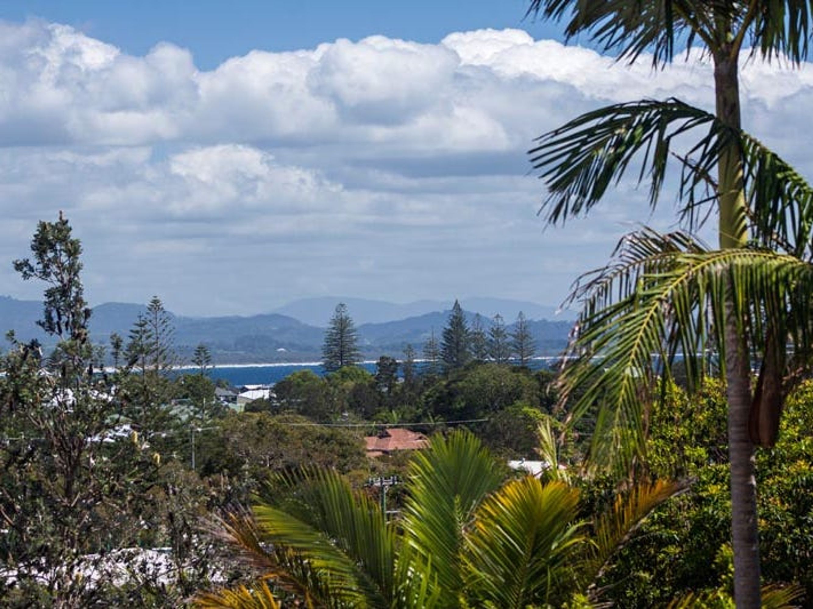 66 Kingsley Street, Byron Bay - Thumbnail 2