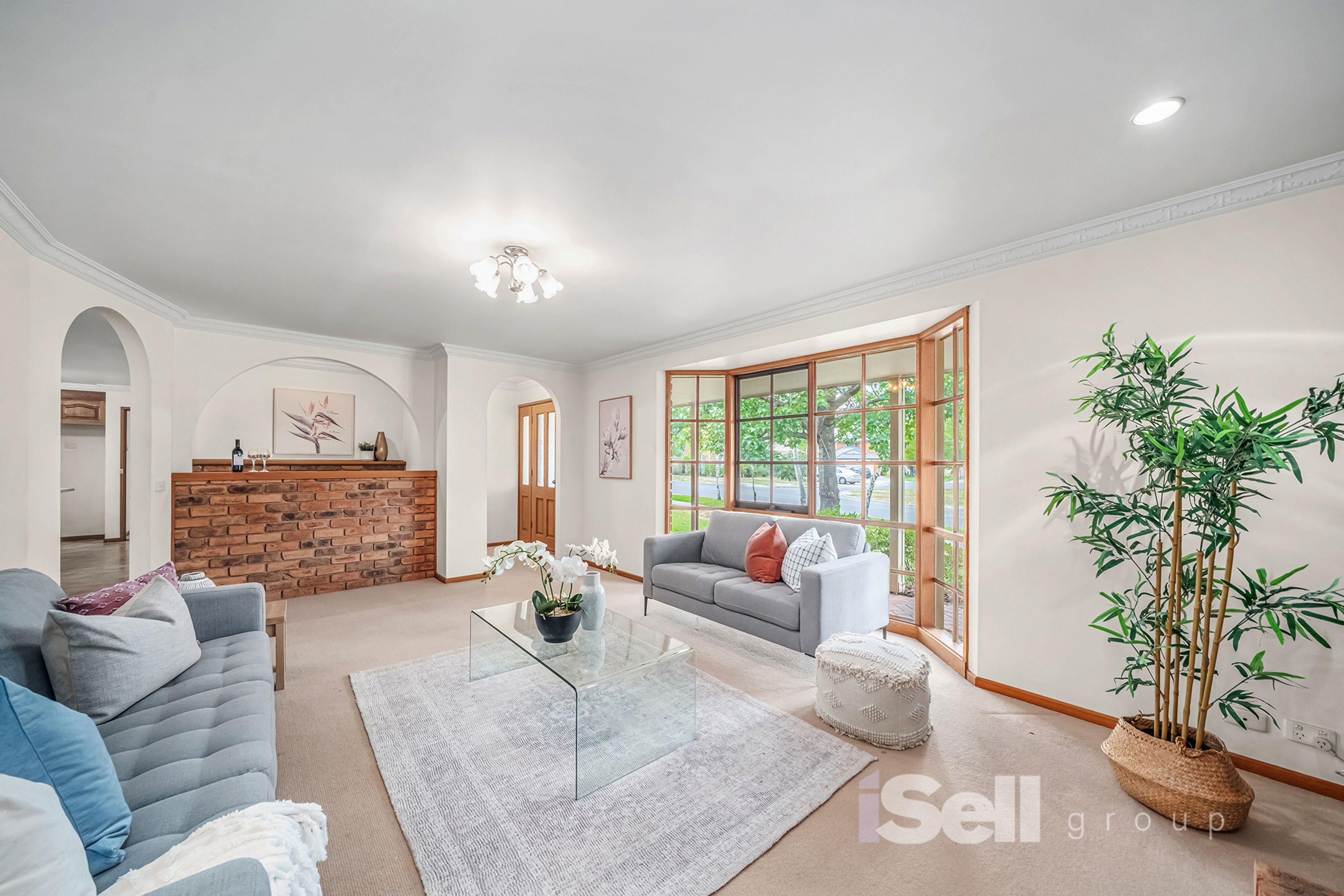 100 Waverley Park Drive, Cranbourne North - Thumbnail 2