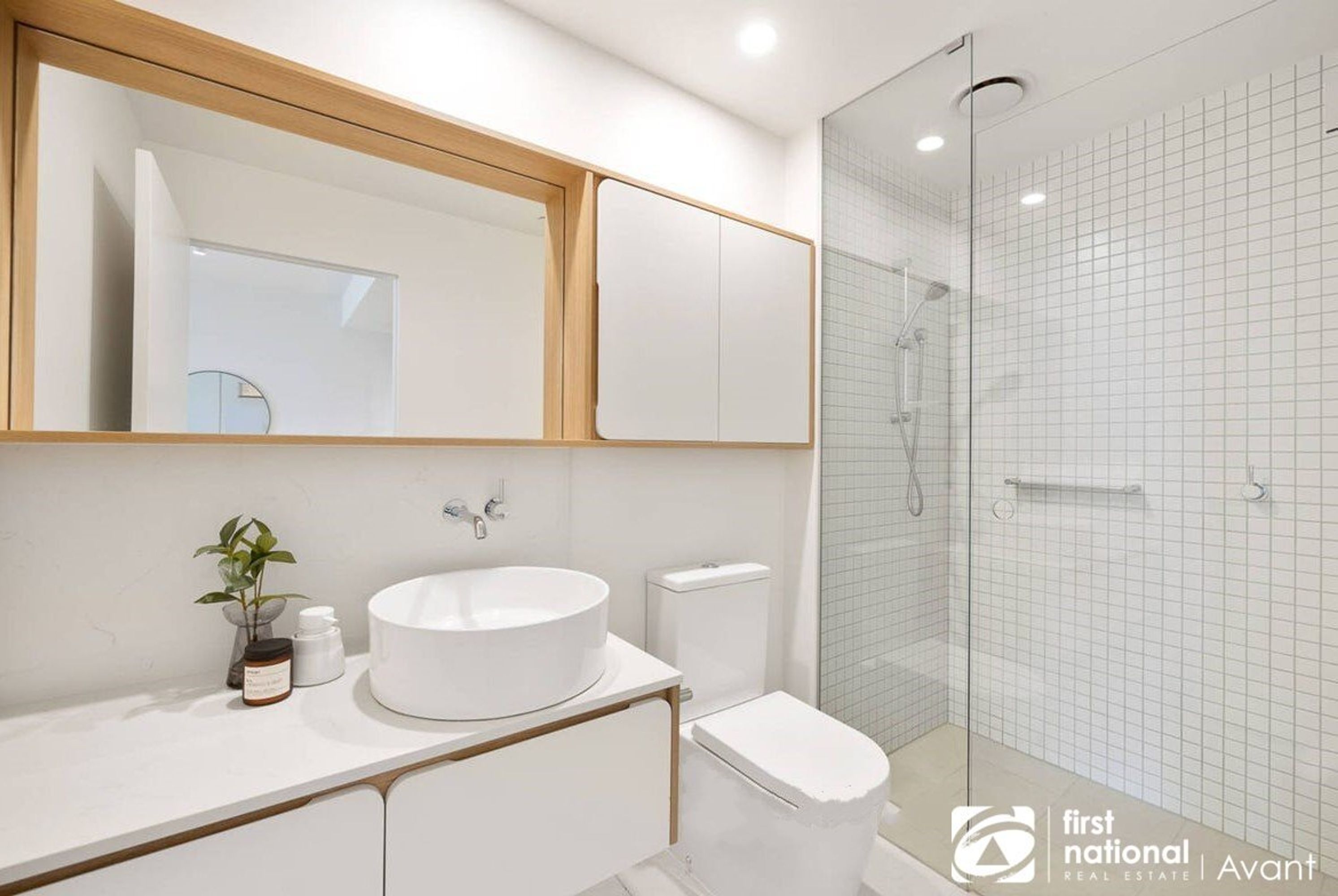 621/642 Doncaster Road, Doncaster - Thumbnail 4