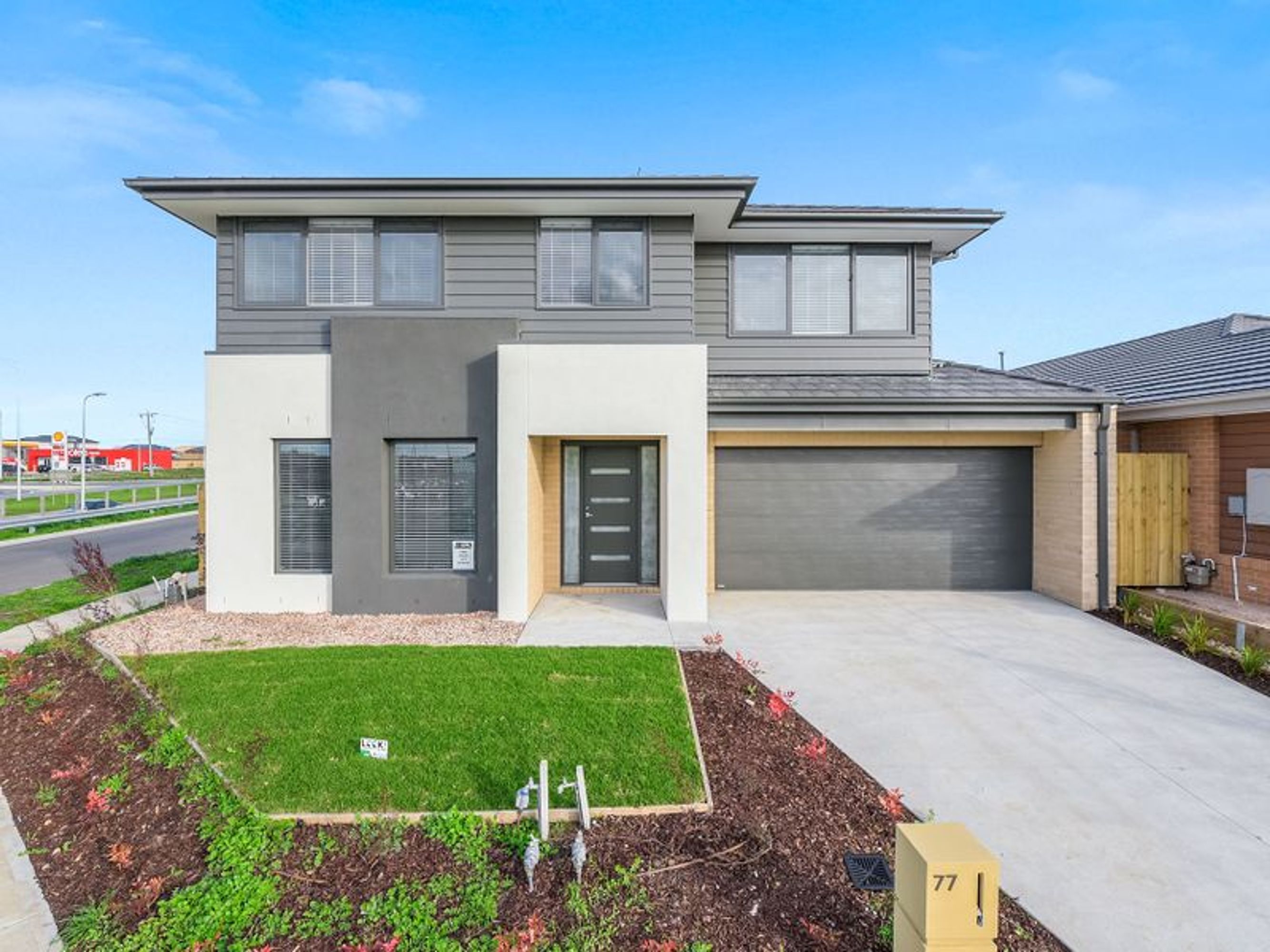 77 Rossiter Retreat, Cranbourne North, VIC 3977