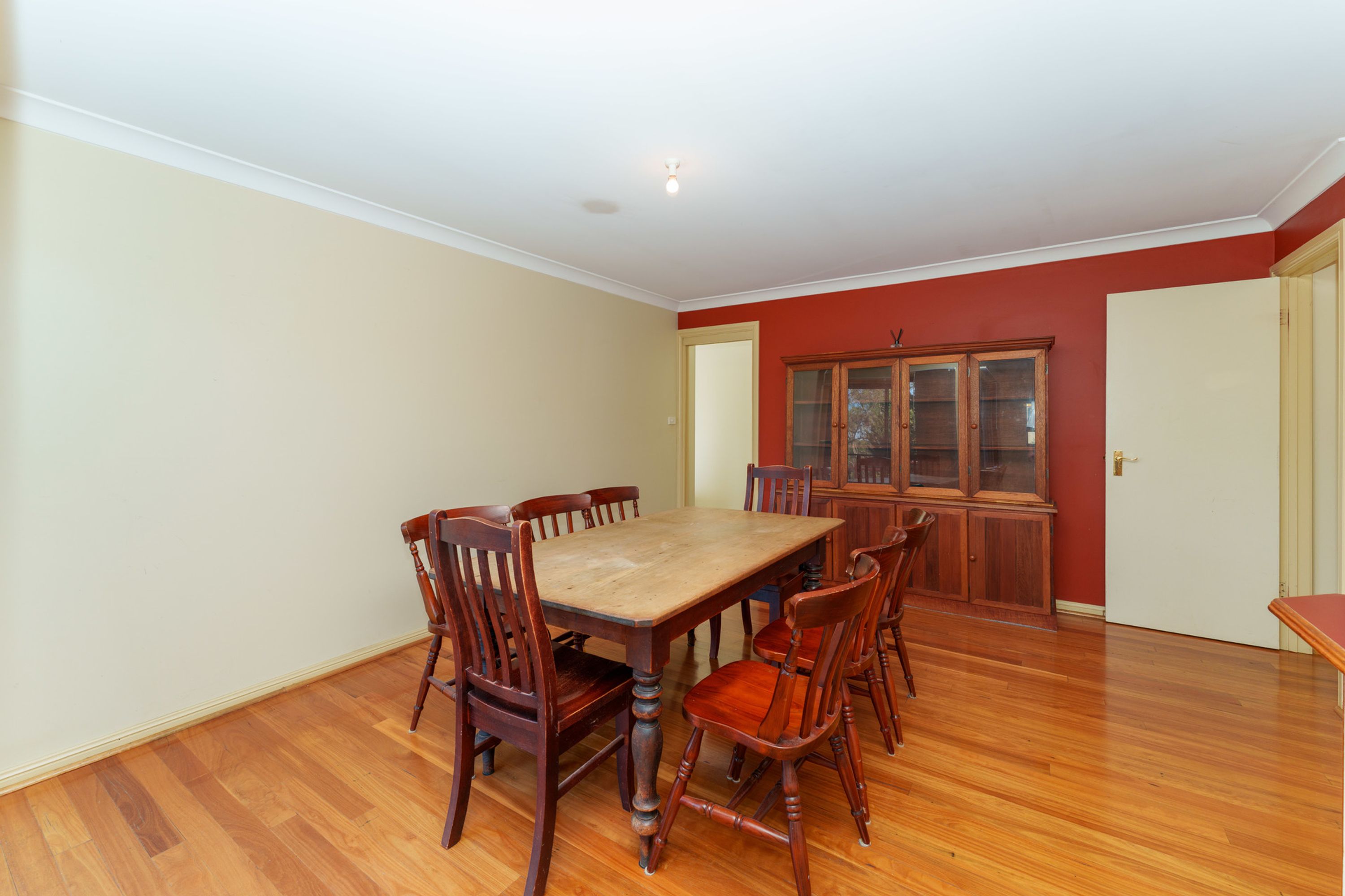 61 Sixth Avenue, Katoomba - Thumbnail 8