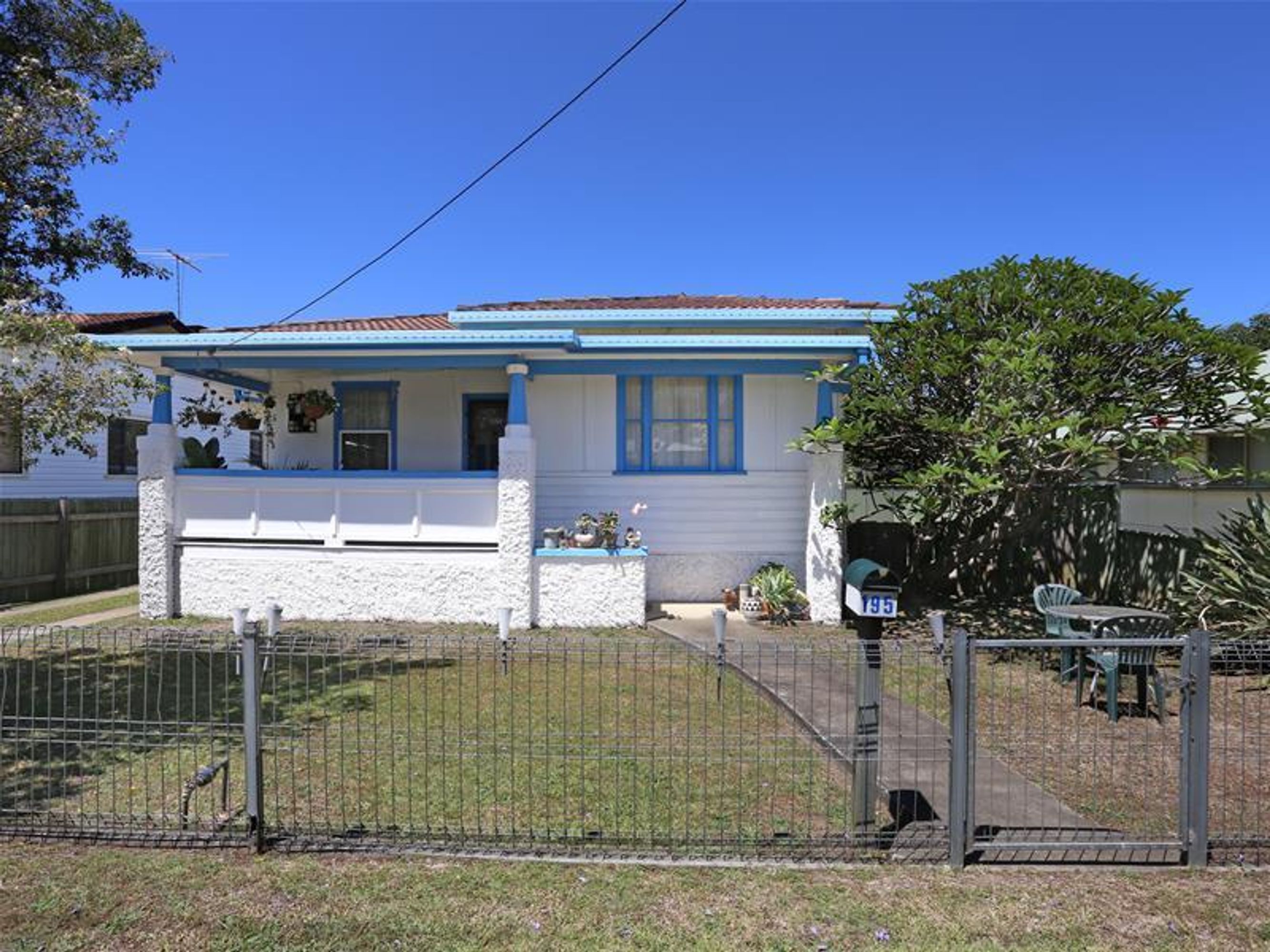 195 Dobie Street