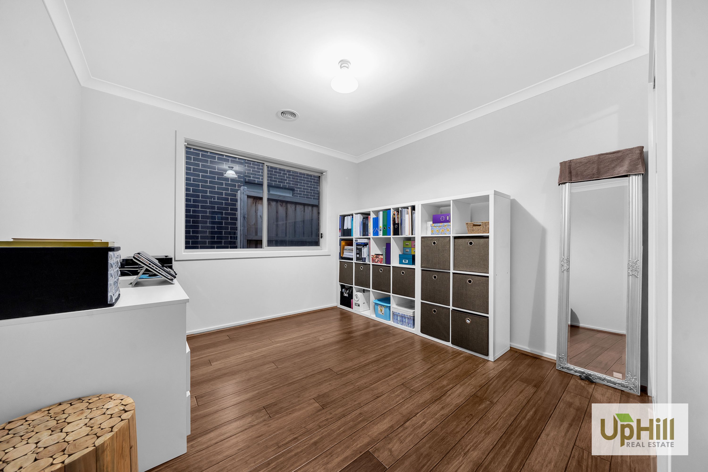15 EVERARD AVENUE, Clyde North - Thumbnail 4