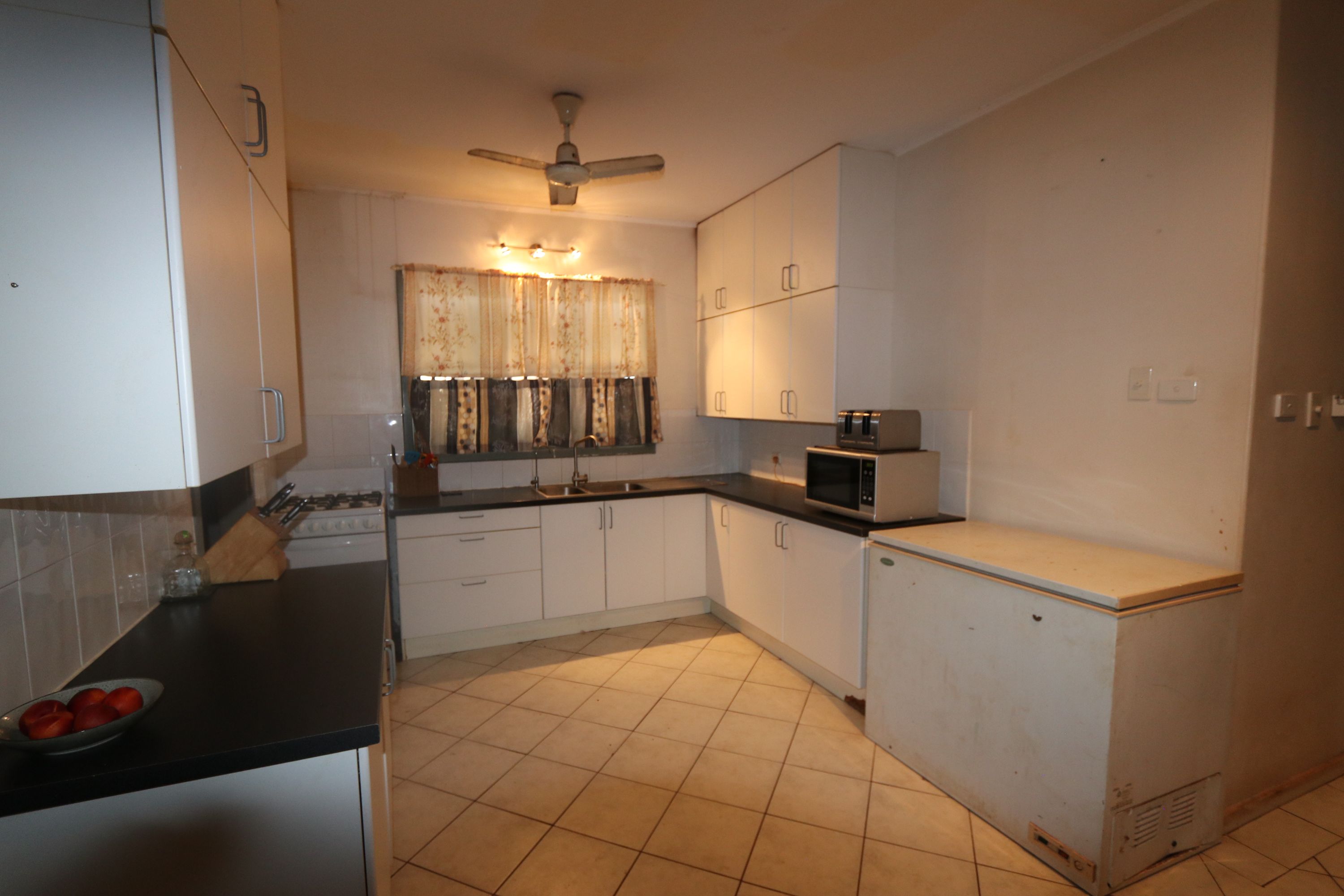14 Paton Road, South Hedland, South Hedland - Thumbnail 2