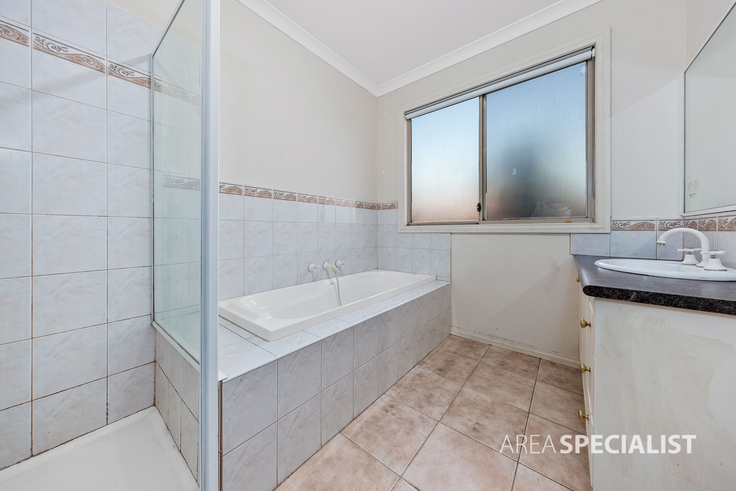22 Sullivan Road, Cairnlea VIC 3023, Cairnlea - Thumbnail 8