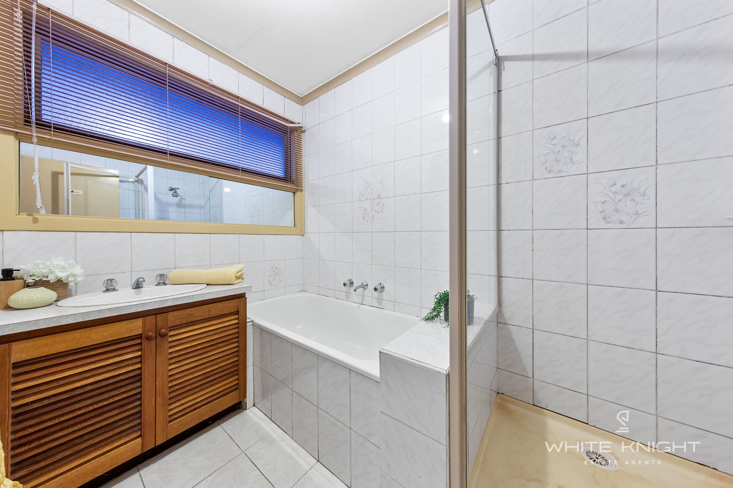 120 Neale Road, Deer Park VIC 3023, Deer Park - Thumbnail 4