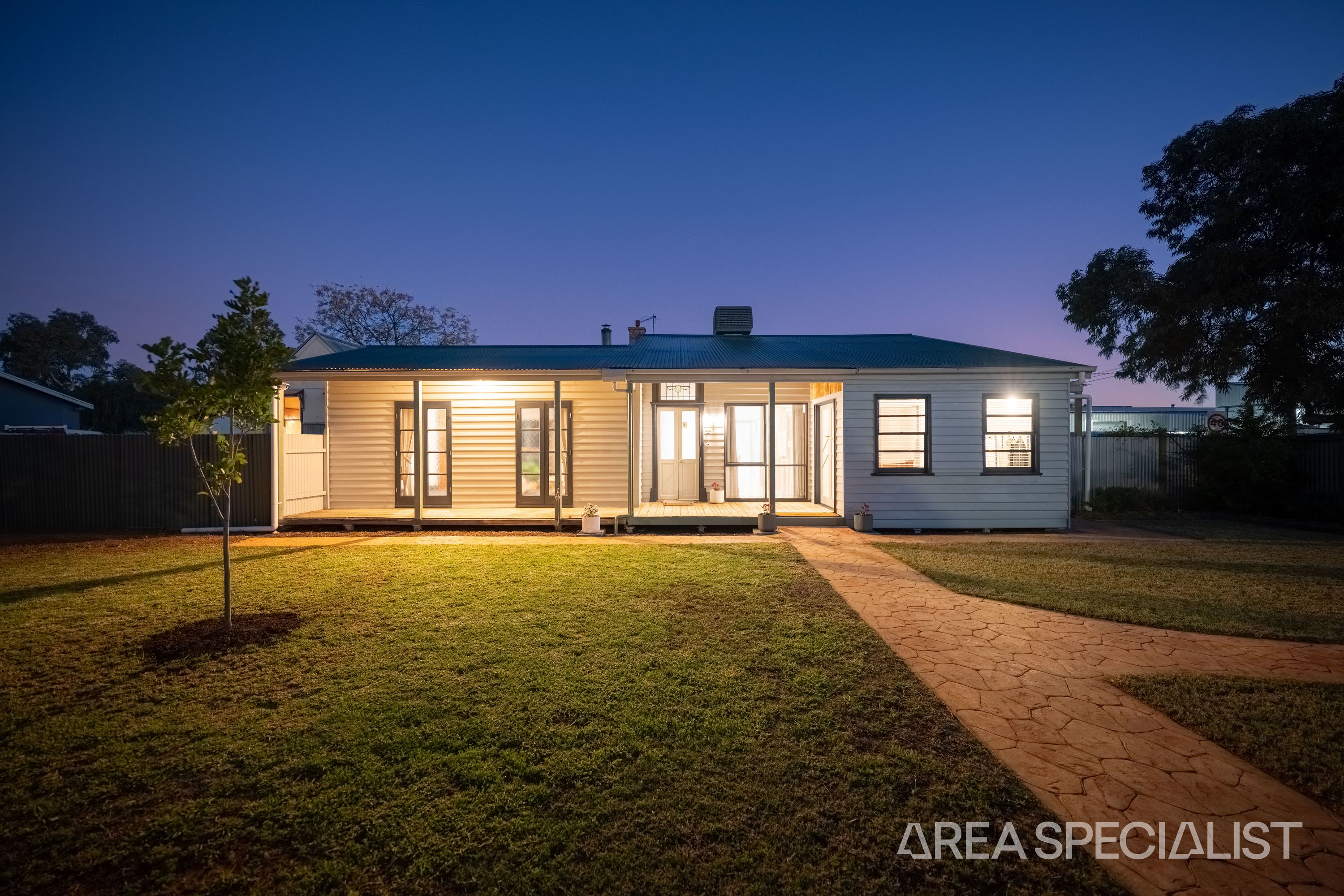 162 Commercial Street, Merbein, Merbein - Image 1