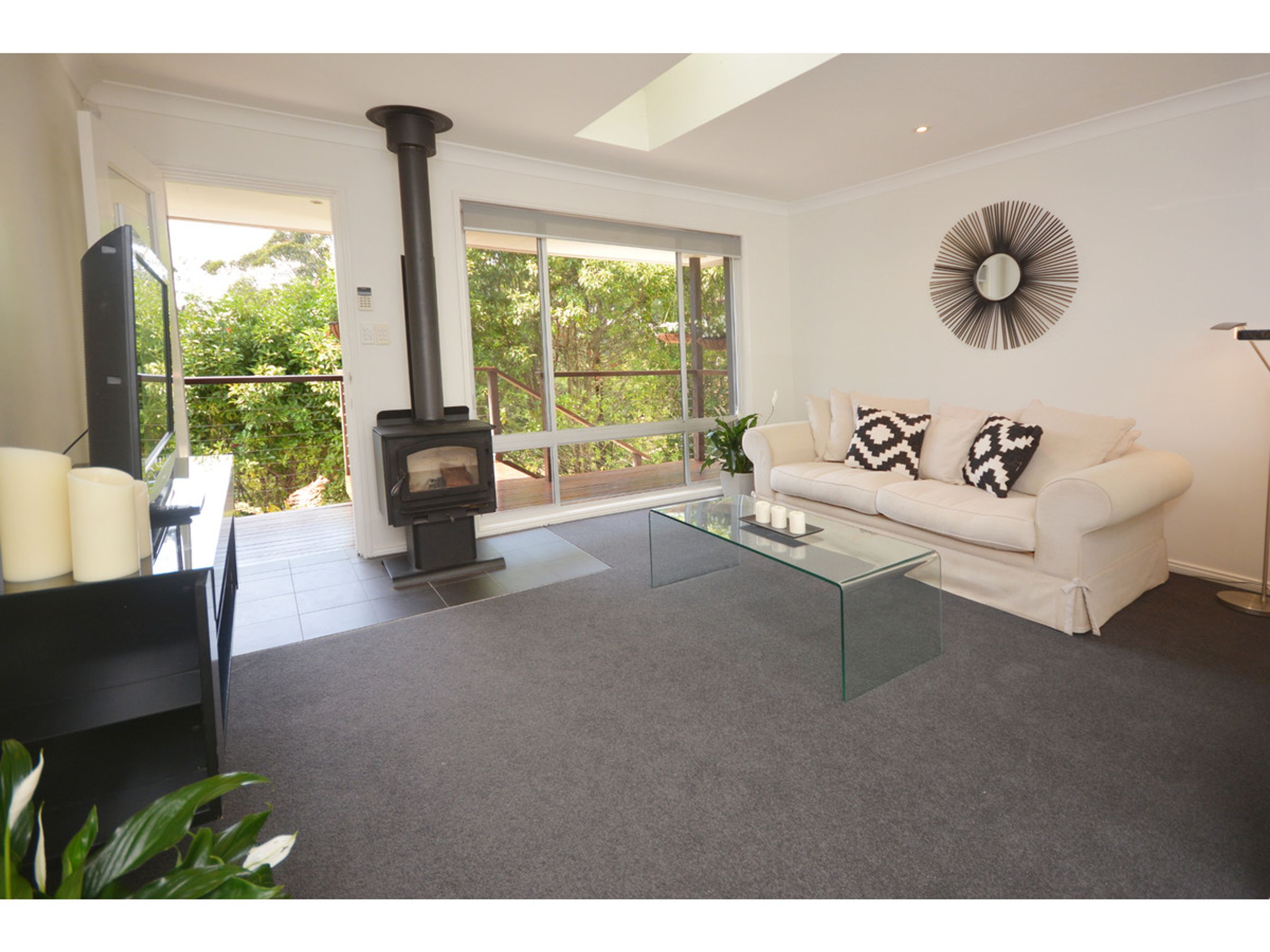 25 Glencoe Road, Katoomba - Thumbnail 2
