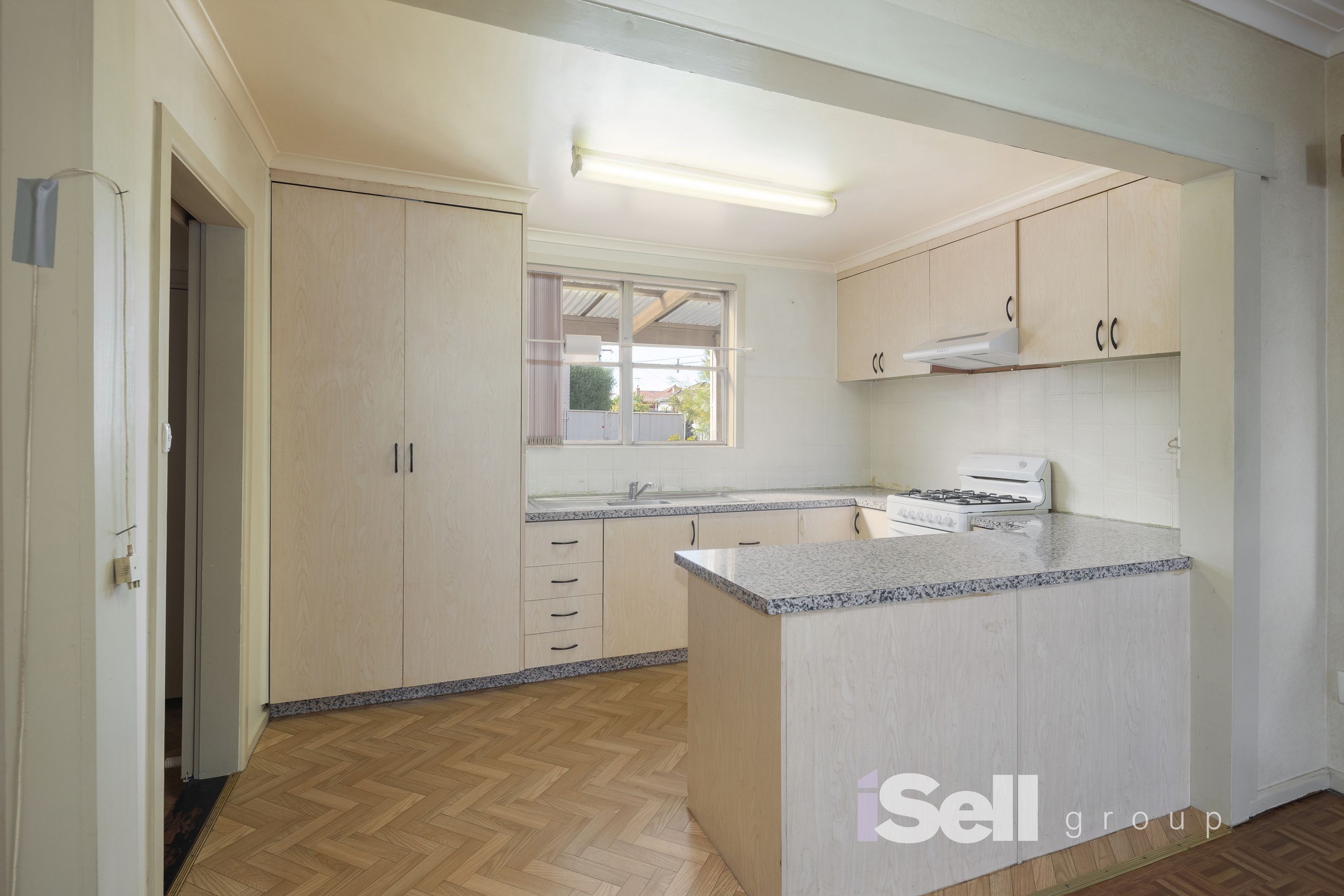17 Moncur Avenue, Springvale - Thumbnail 7