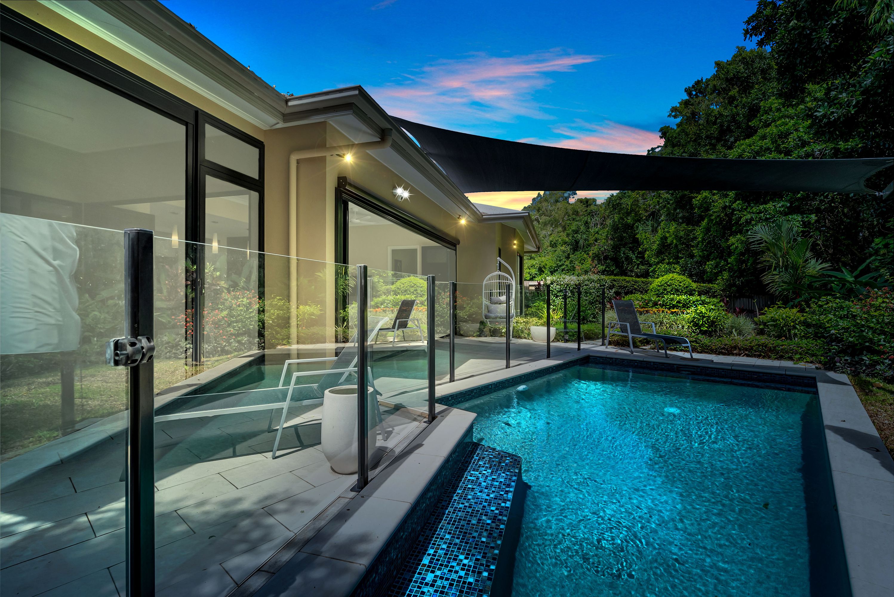 14 Kurt Close, Palm Cove - Thumbnail 2