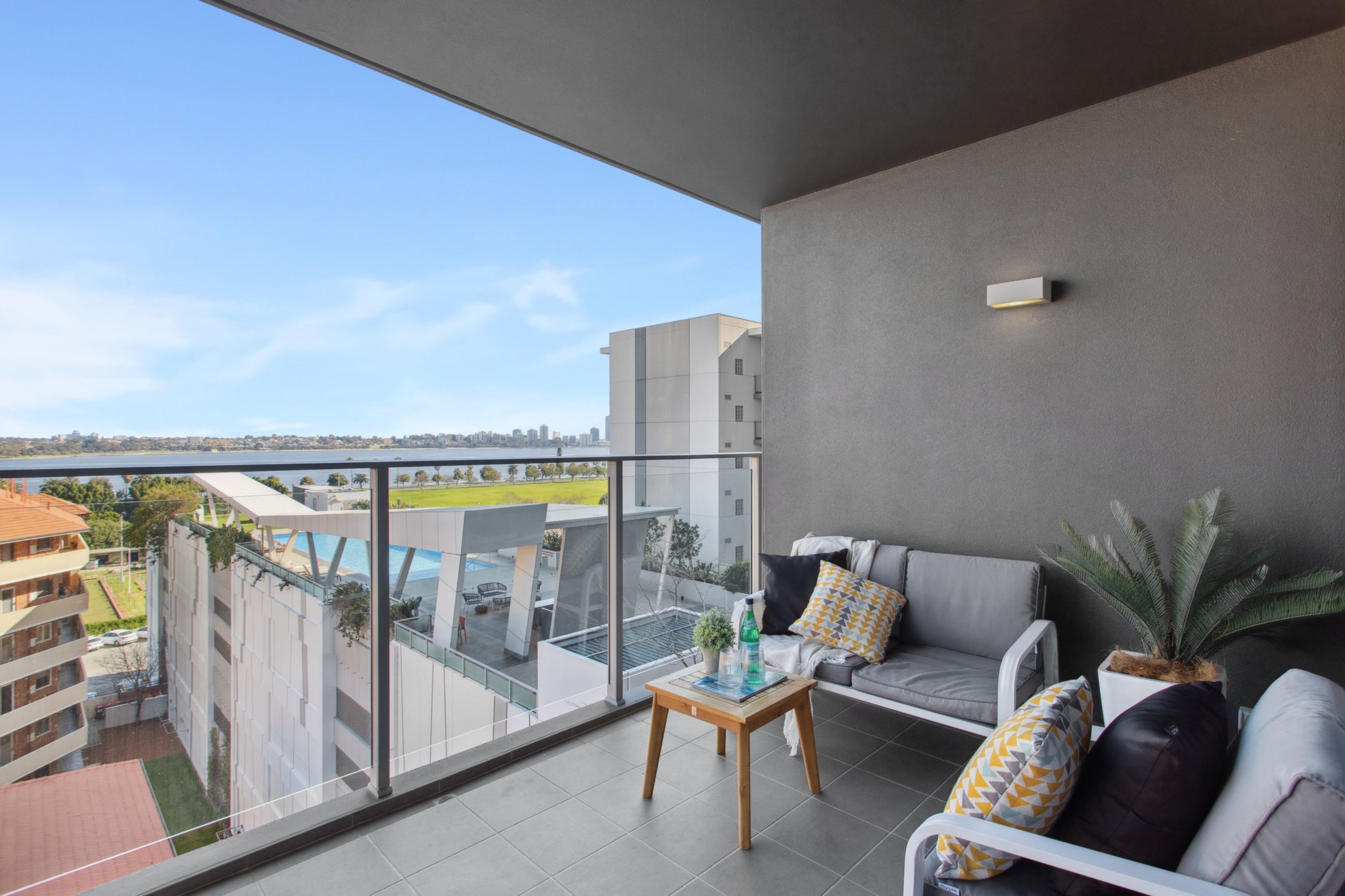608/608/63 Adelaide Terrace, East Perth - Image 1