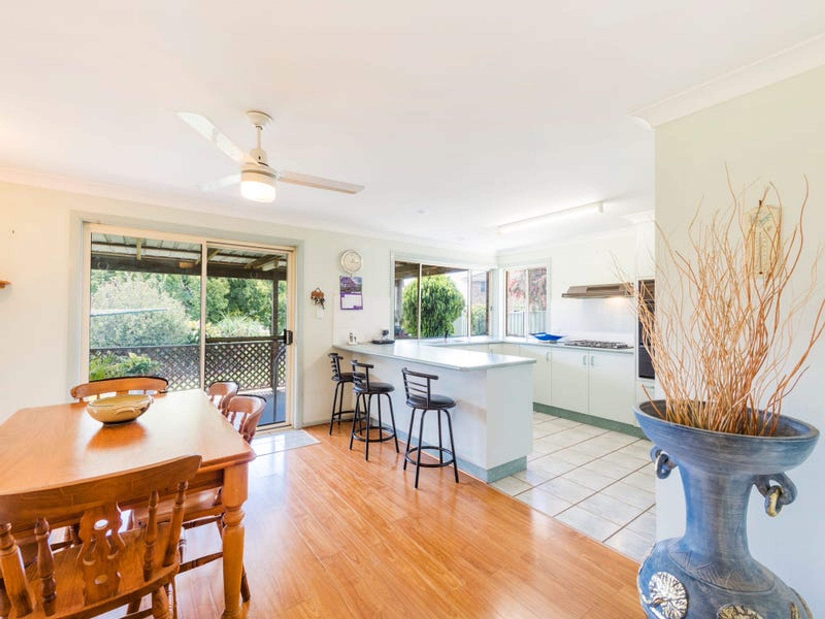 7B Knotts Close, Grafton - Thumbnail 4