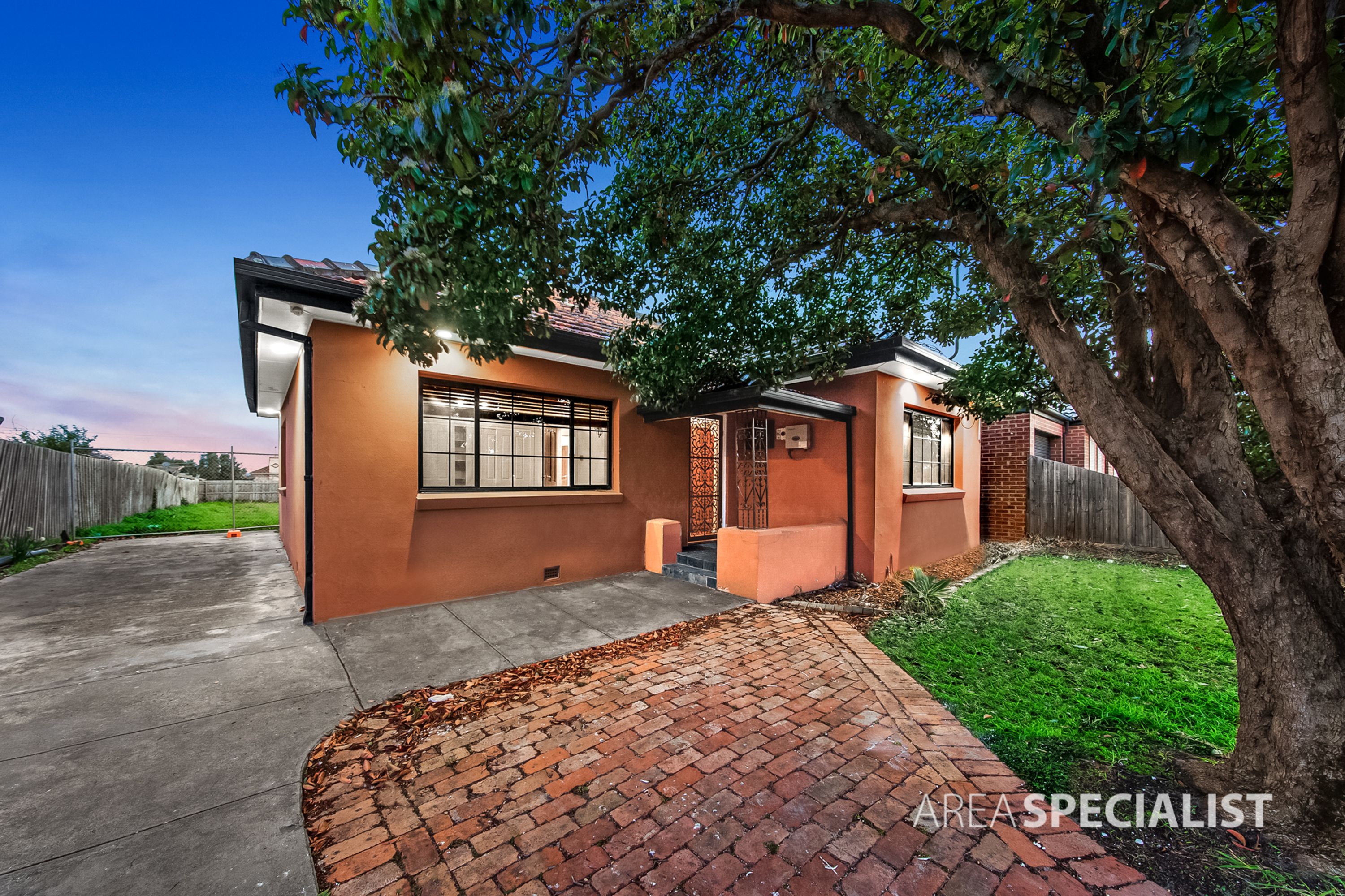 23 Ruth Street, St Albans VIC 3021, St Albans - Thumbnail 2