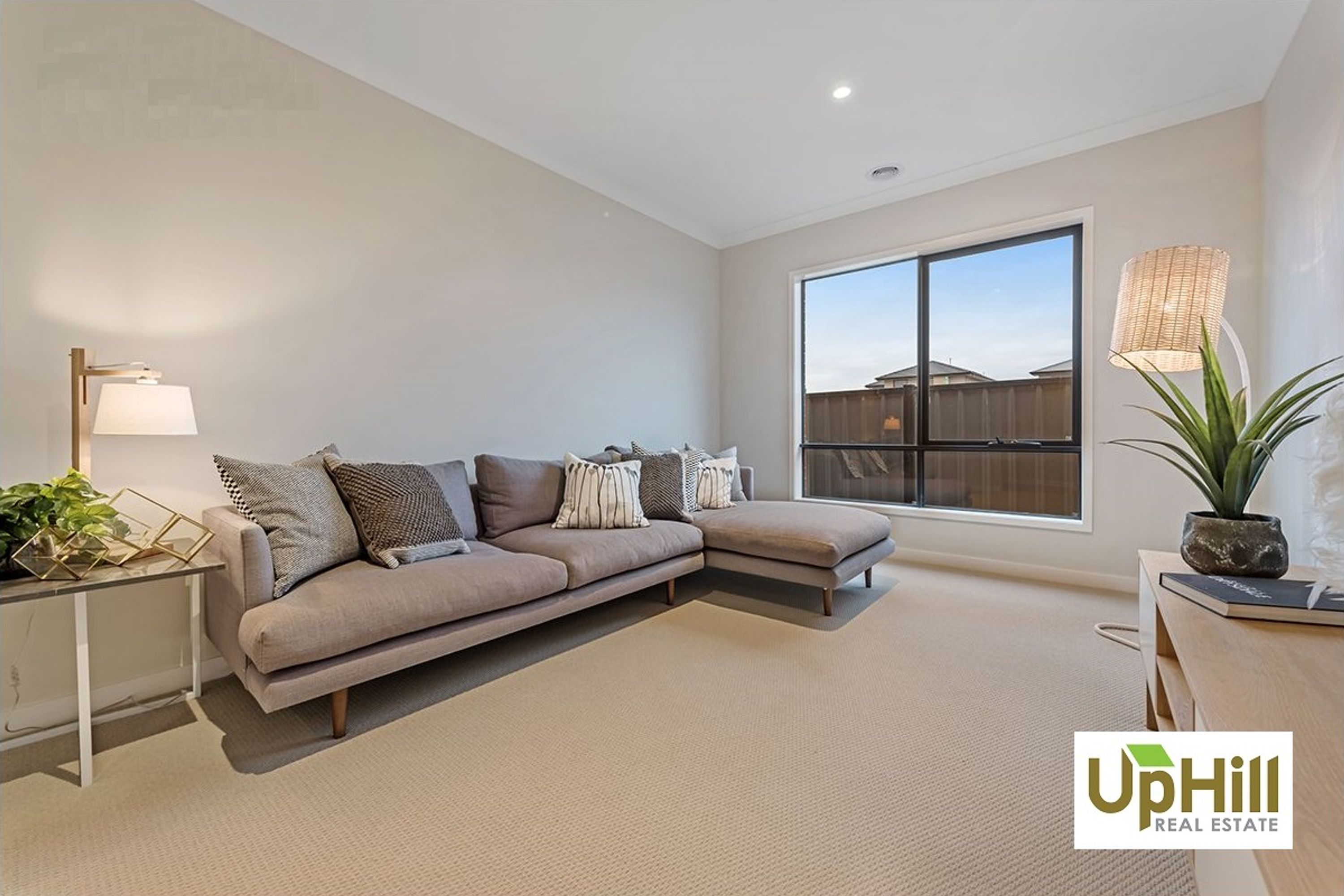 19 Aspire Avenue, Clyde North - Thumbnail 4