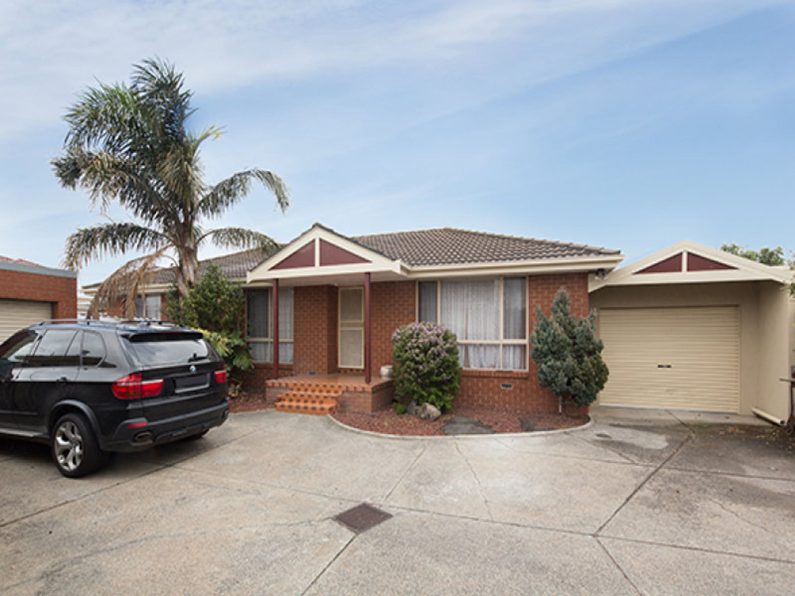 2/28 Royal Avenue