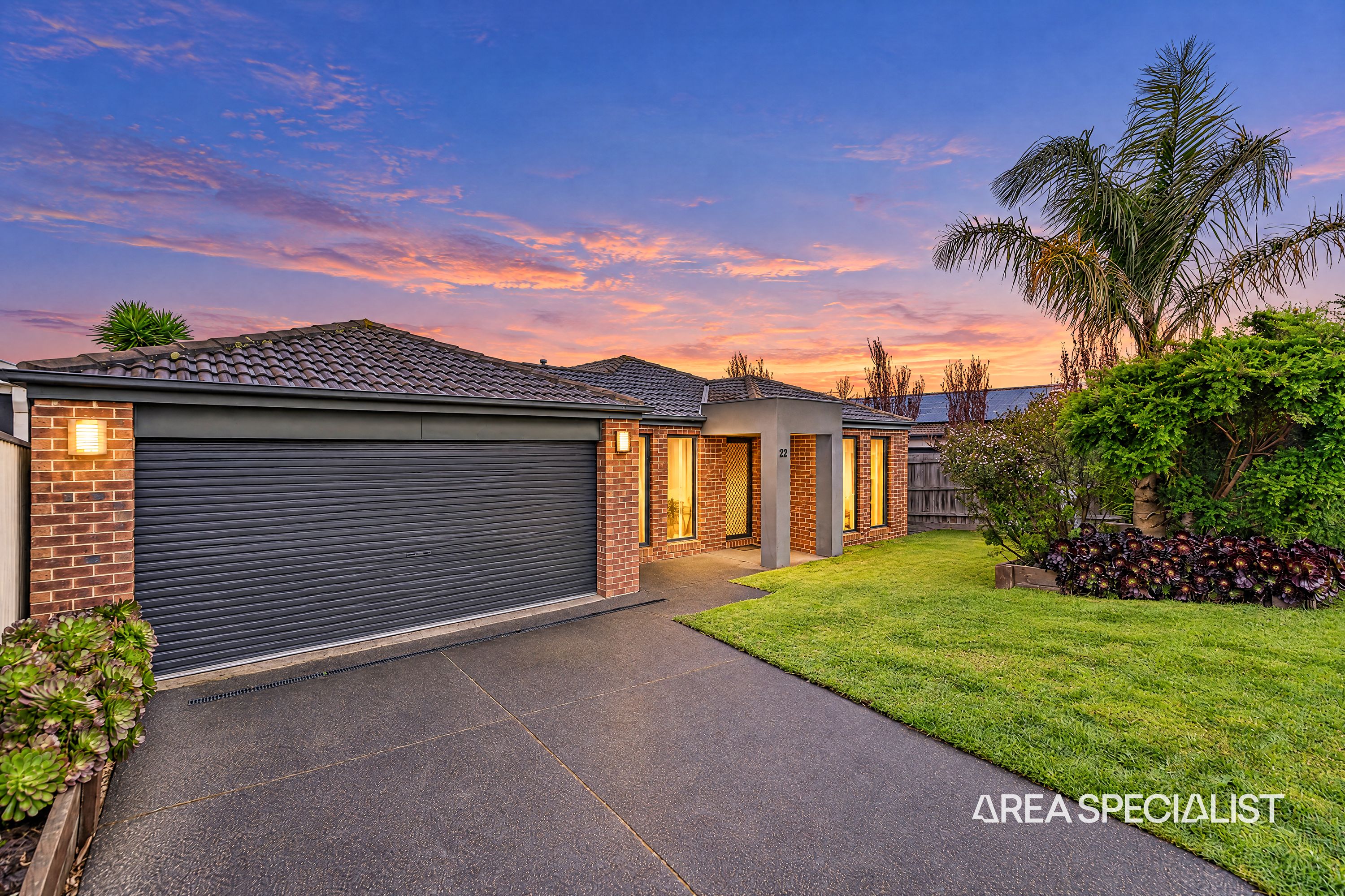 22 Walmac Close, Tooradin - Image 1