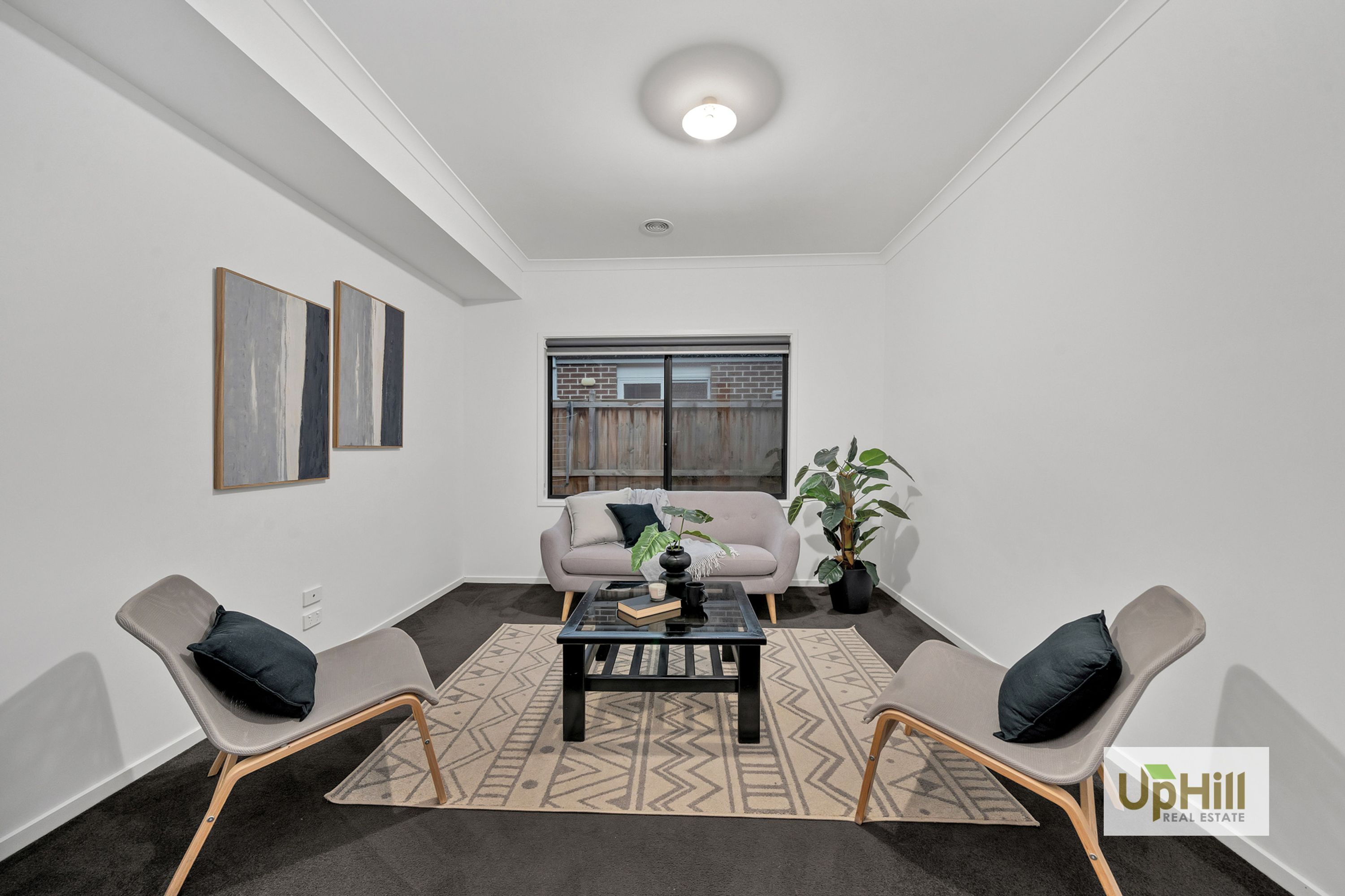 17 Gilcambon Way, Clyde North - Thumbnail 8