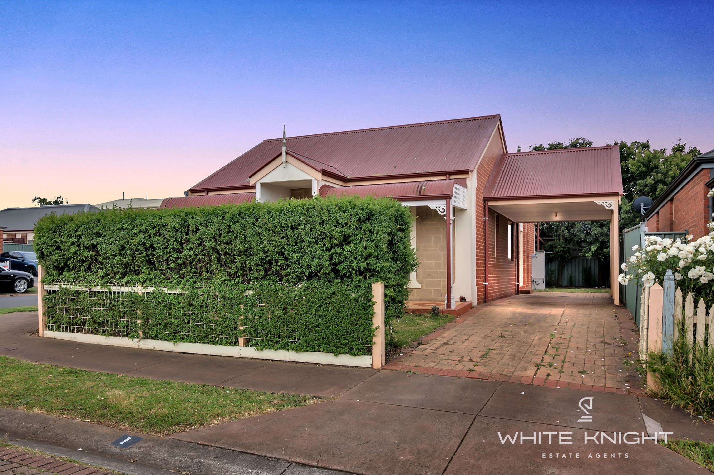 1 Sidney Place, Caroline Springs VIC 3023, Caroline Springs - Thumbnail 3