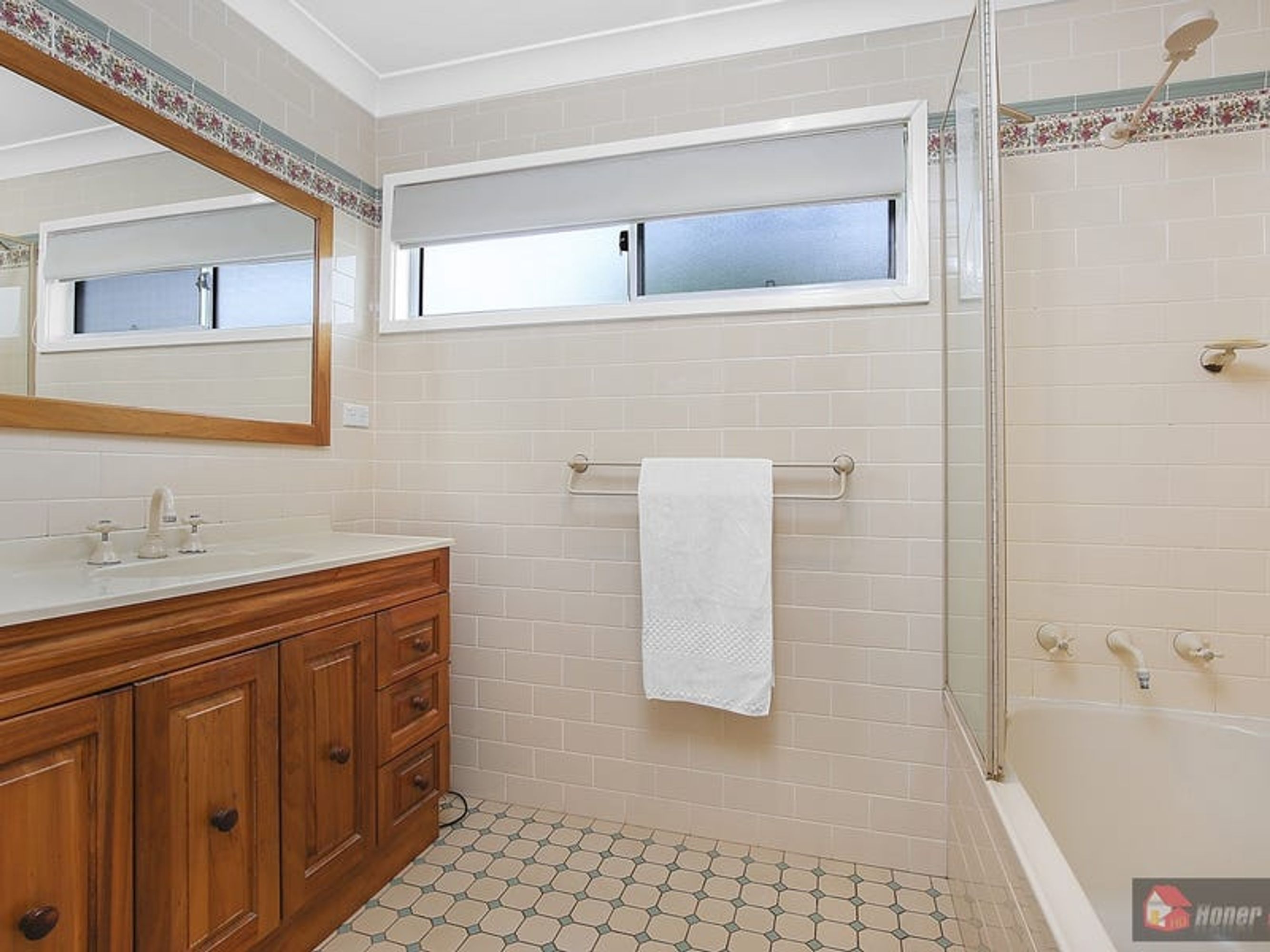 19 Zonnebeke Crescent, Milperra, NSW 2214, Milperra - Thumbnail 6