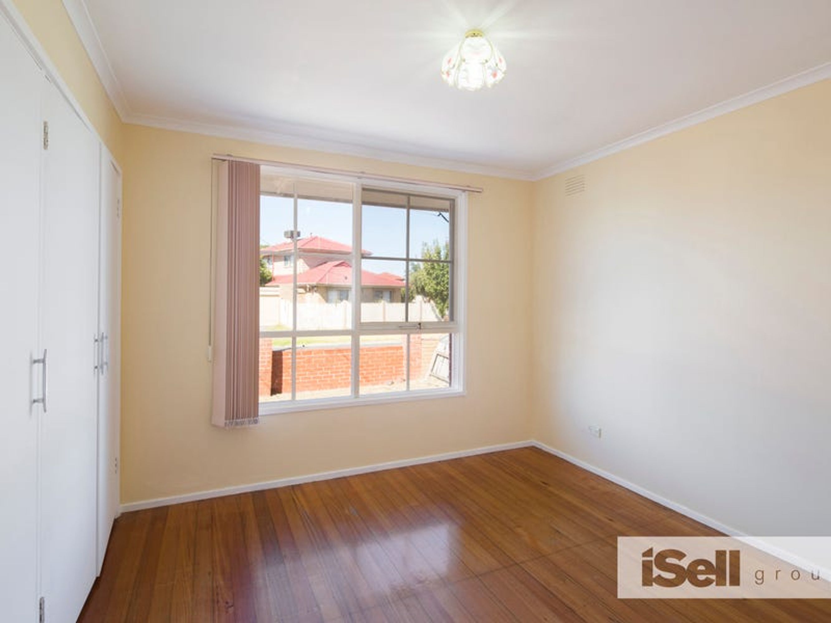 8 Leons Road, Springvale South - Thumbnail 3