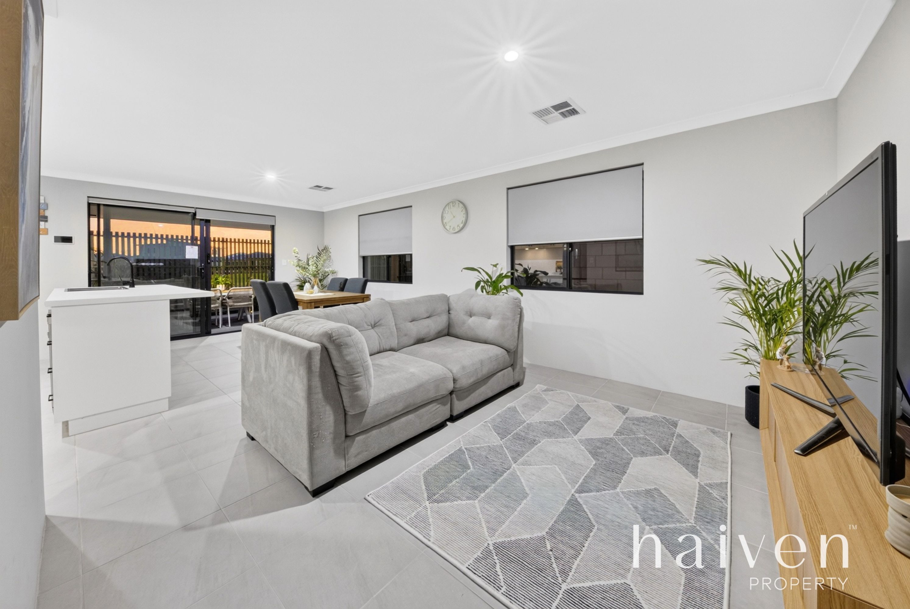 16 Liquidambar Way, Henley Brook - Thumbnail 7