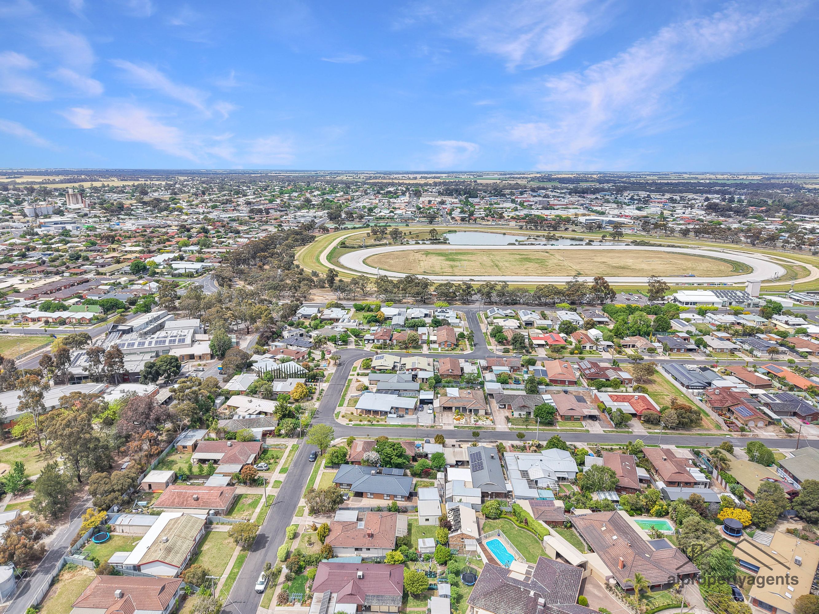11 Dougherty Street, Horsham VIC 3400, Horsham - Thumbnail 5