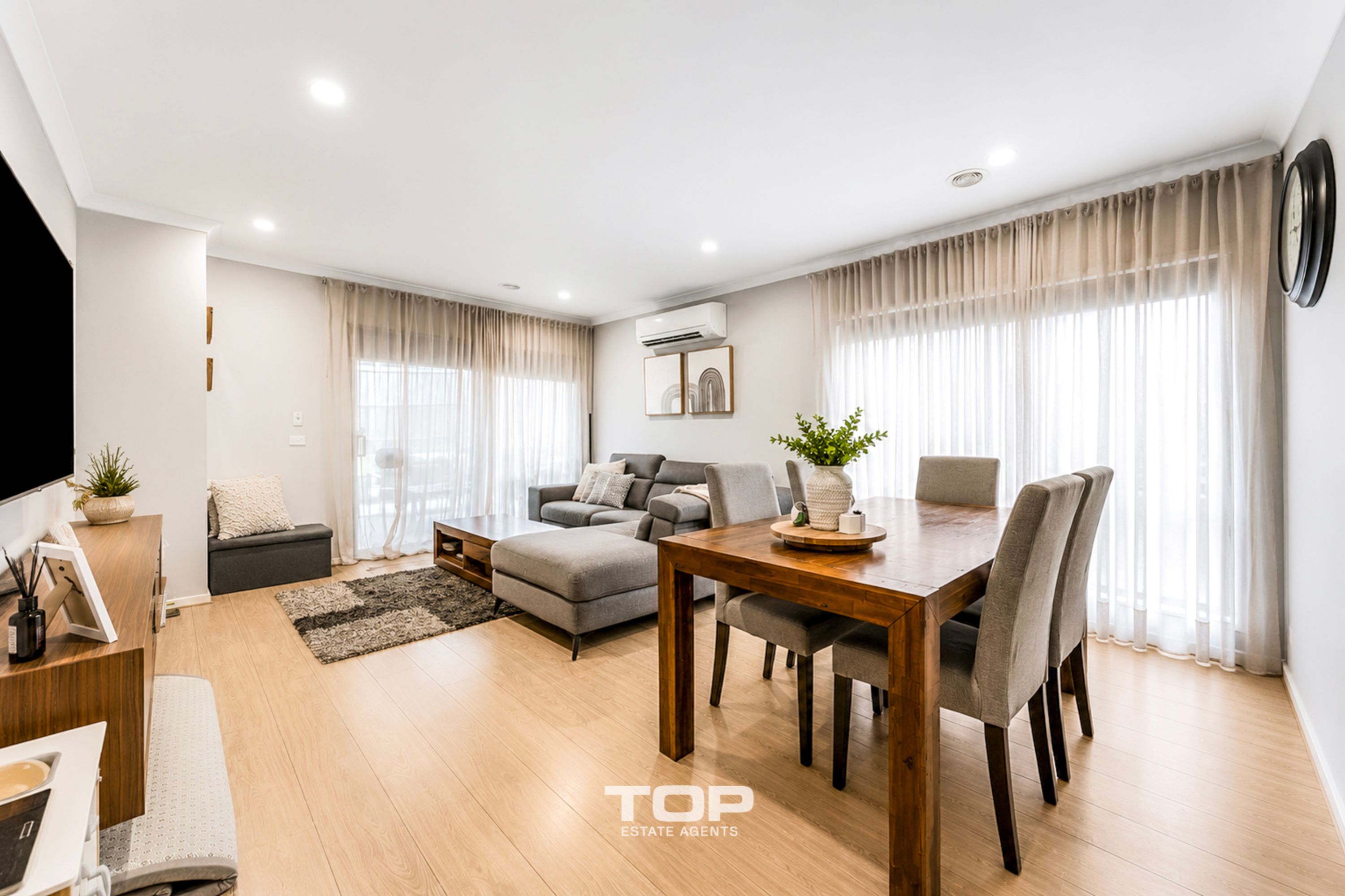 9 Seahawk Crescent, Clyde North - Thumbnail 5