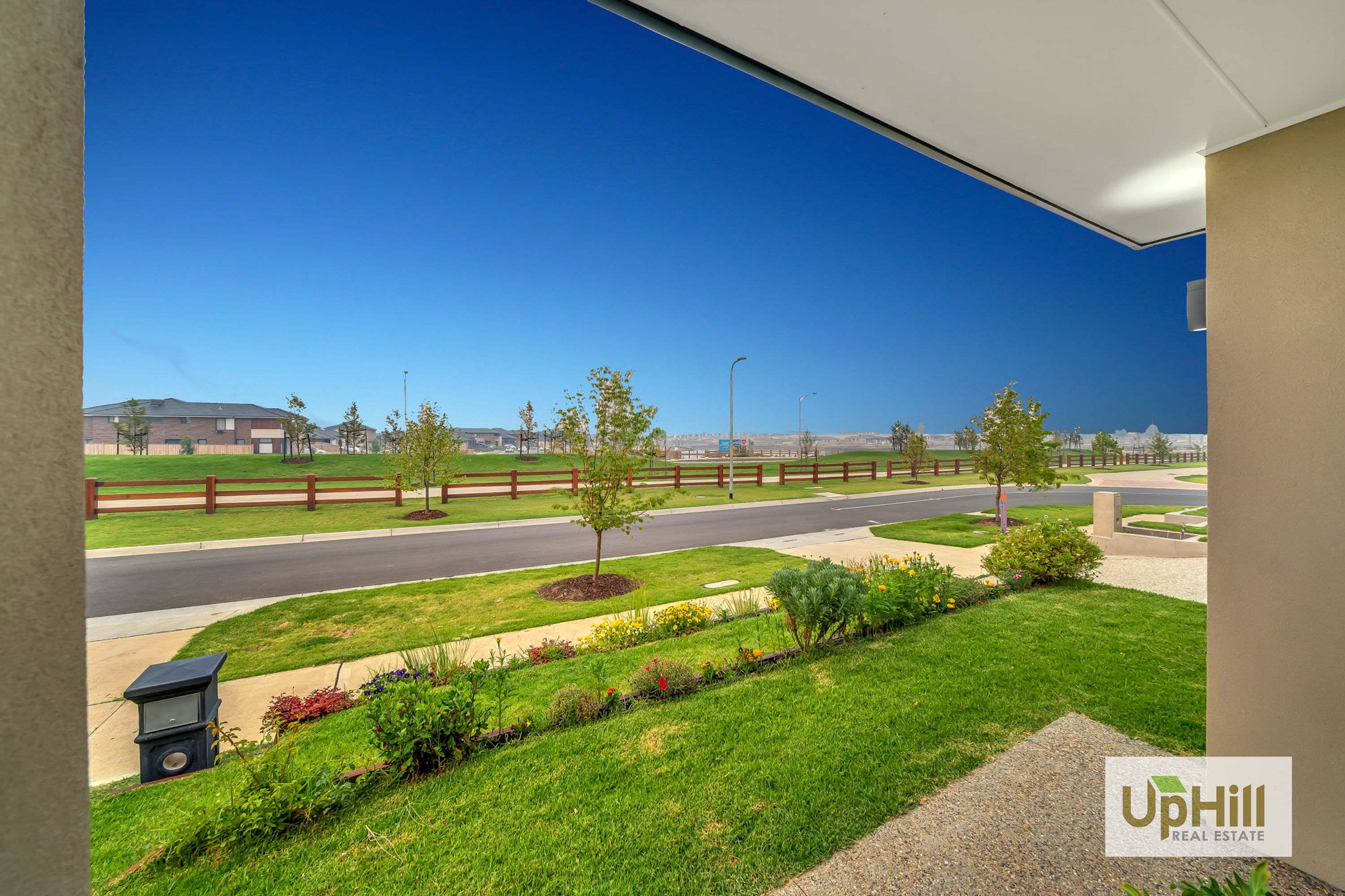 14 LANCELOT AVENUE, Clyde - Thumbnail 2