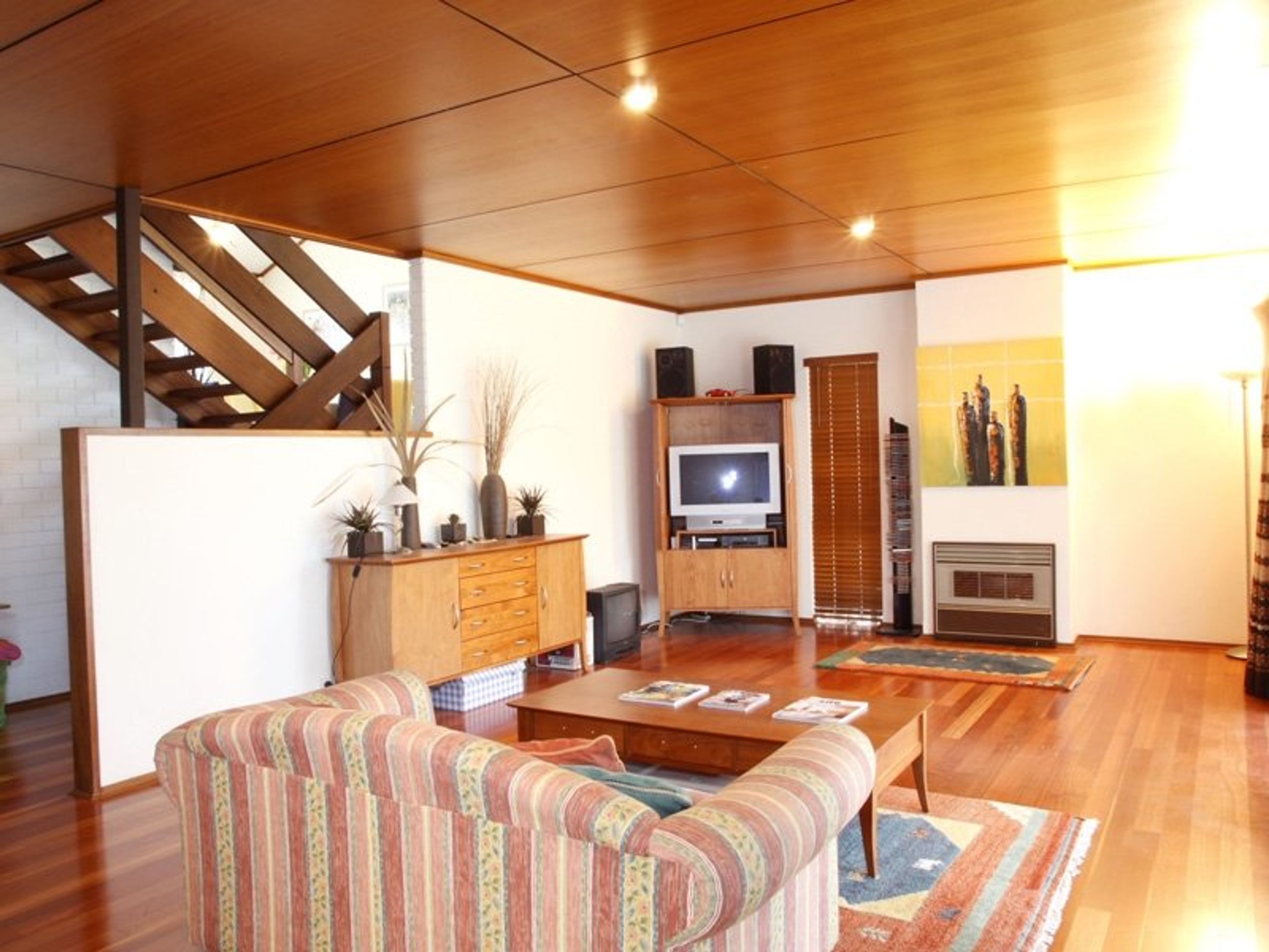 77 Paramatta Road, Doubleview, WA 6018, Doubleview - Thumbnail 2