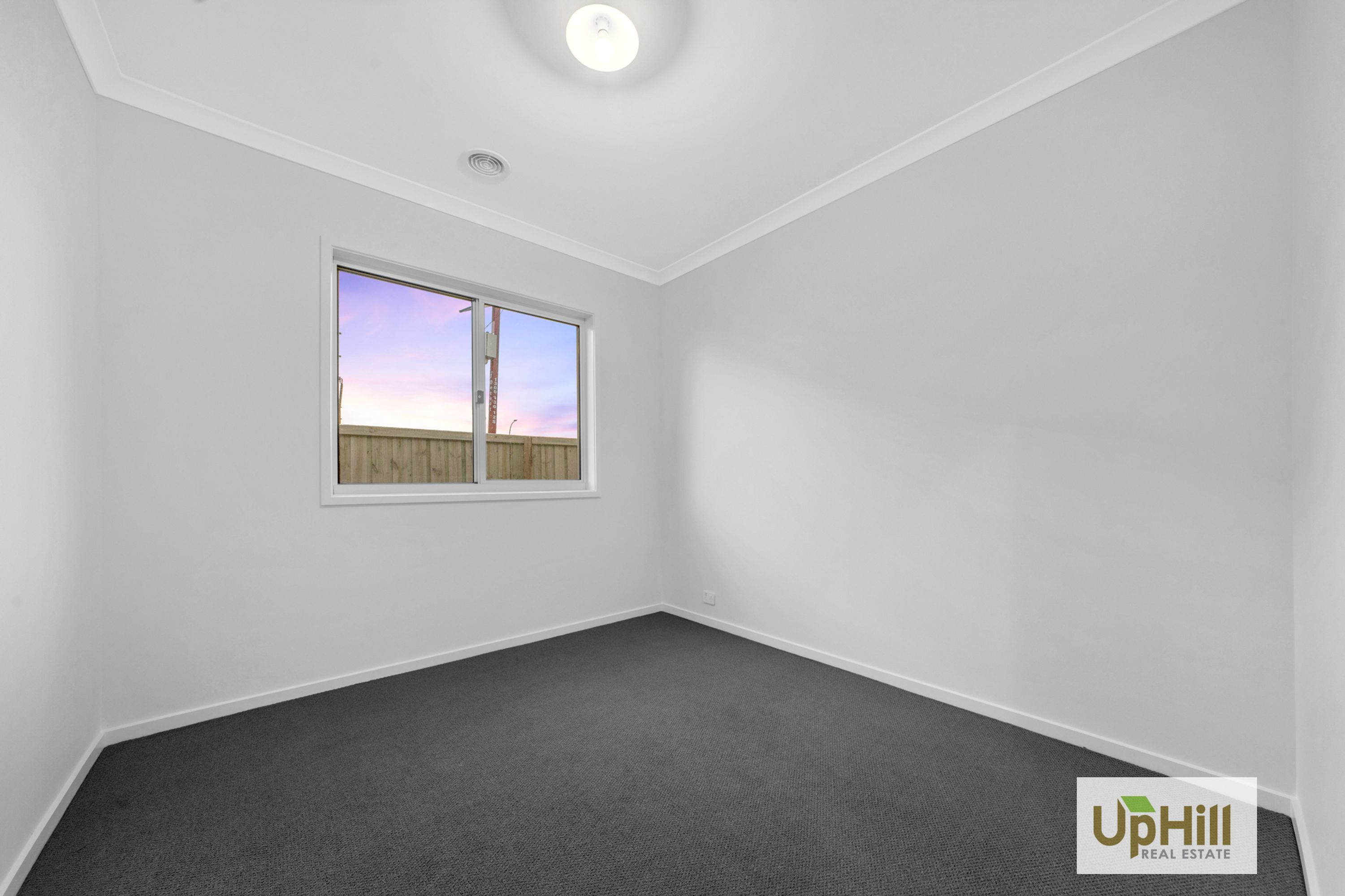 7 Cadet Way, Clyde - Thumbnail 8
