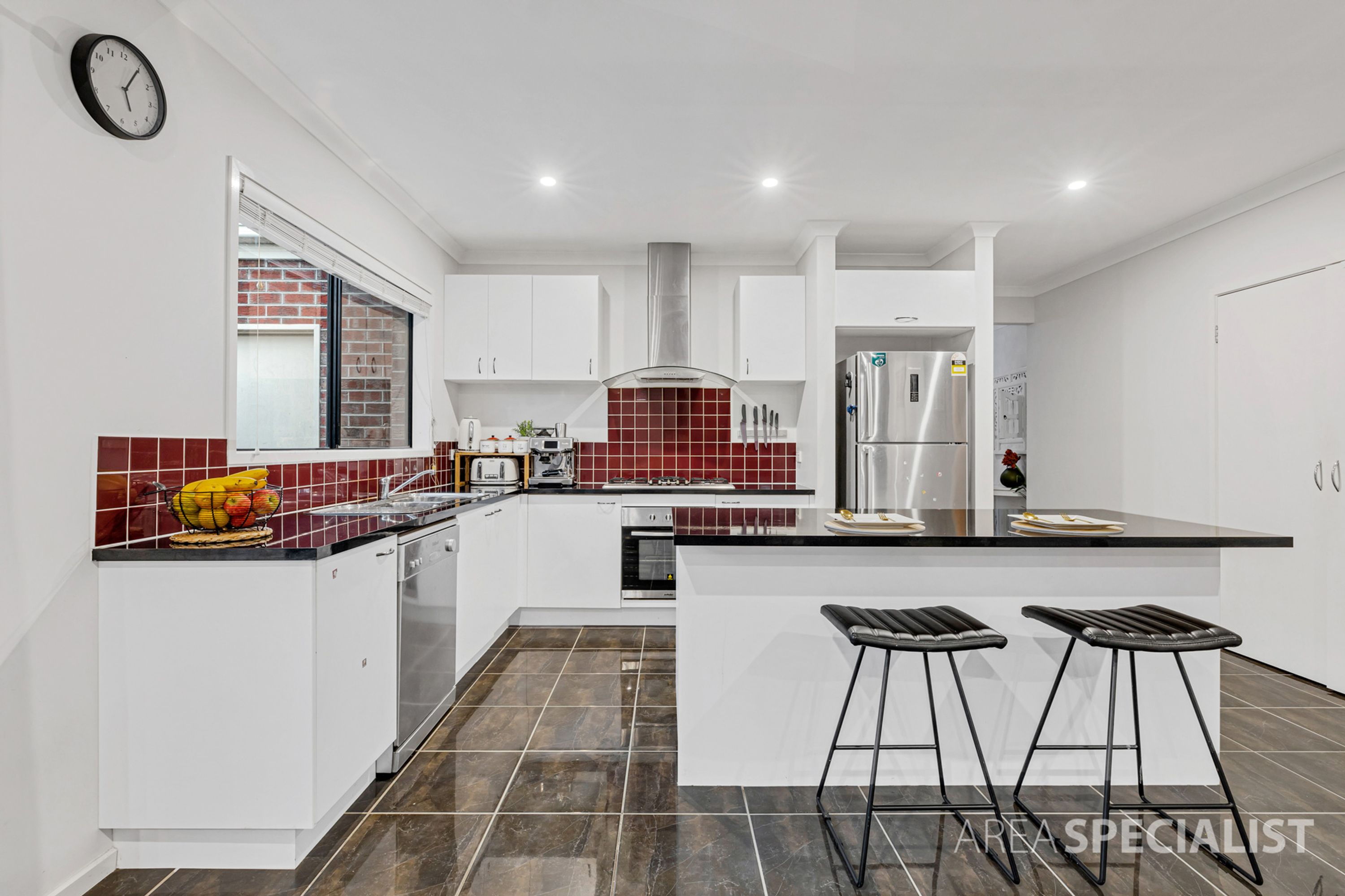48 Gregson Grove, Lyndhurst, Lyndhurst - Thumbnail 4