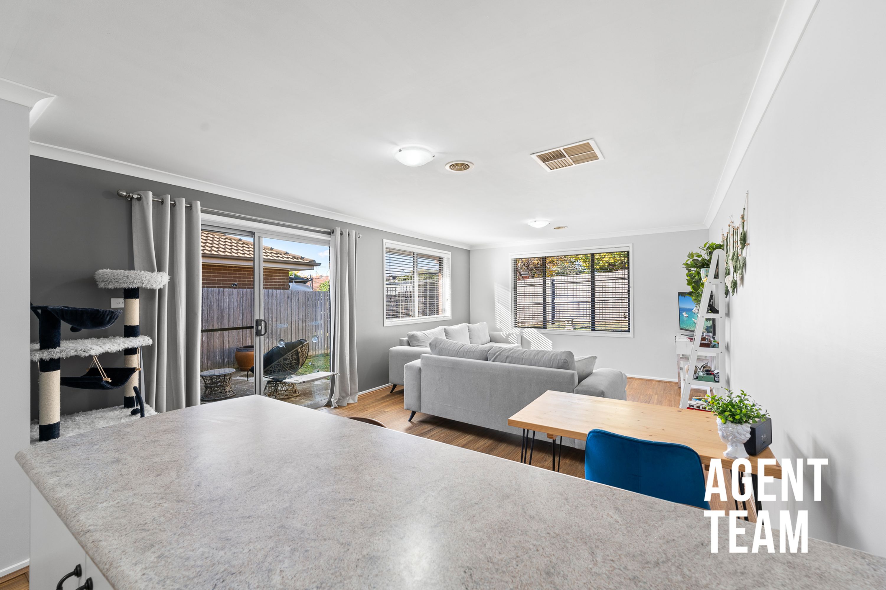 92 Hollows Circuit, Macgregor - Thumbnail 4