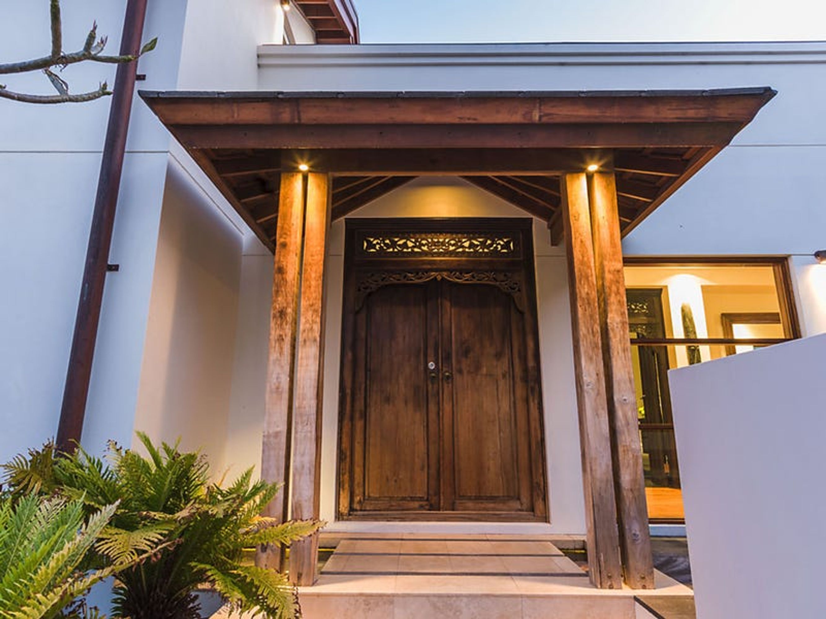 22 Kitchener Street, North Beach - Thumbnail 2