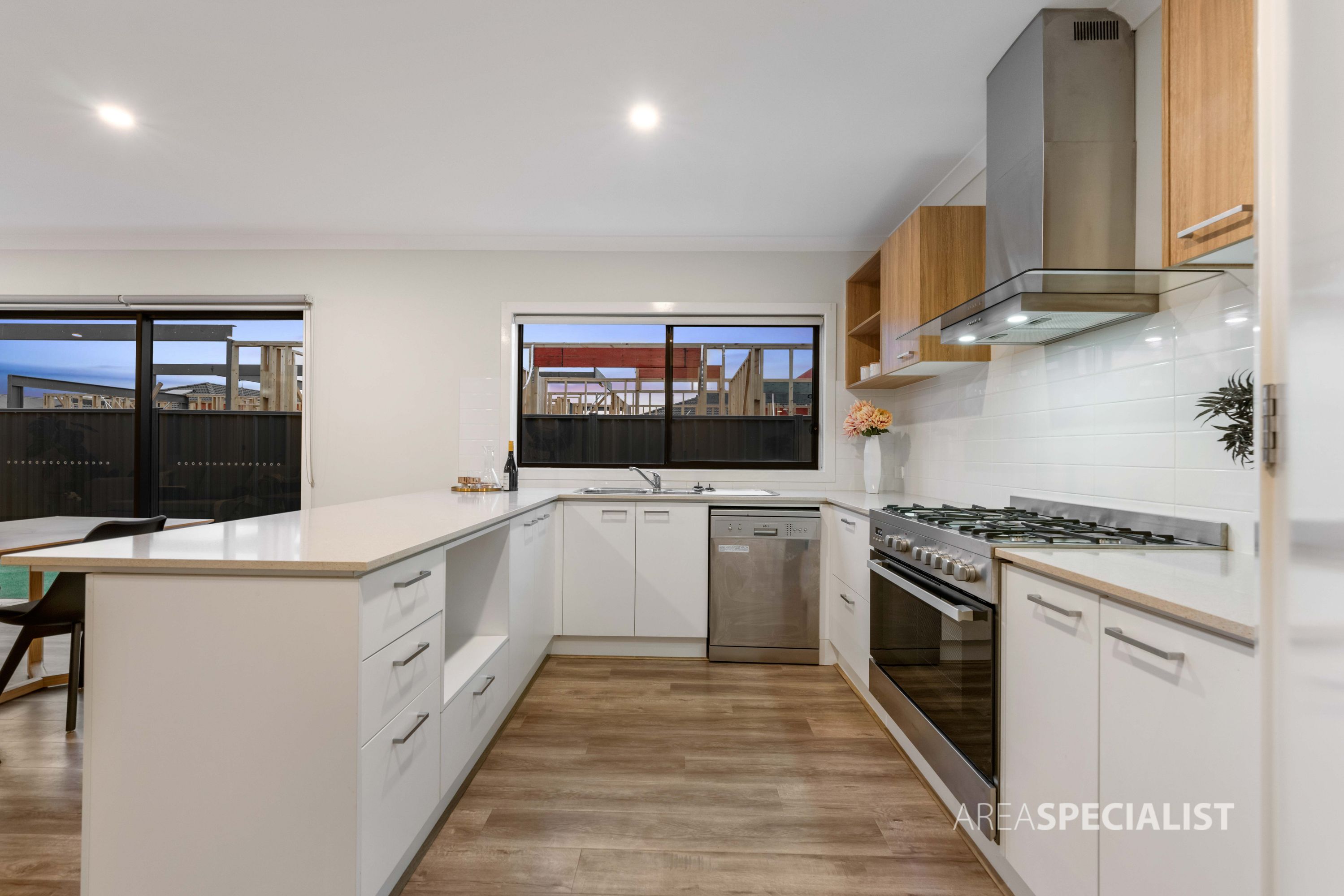 38 Locust Circuit, Tarneit, Tarneit - Thumbnail 7