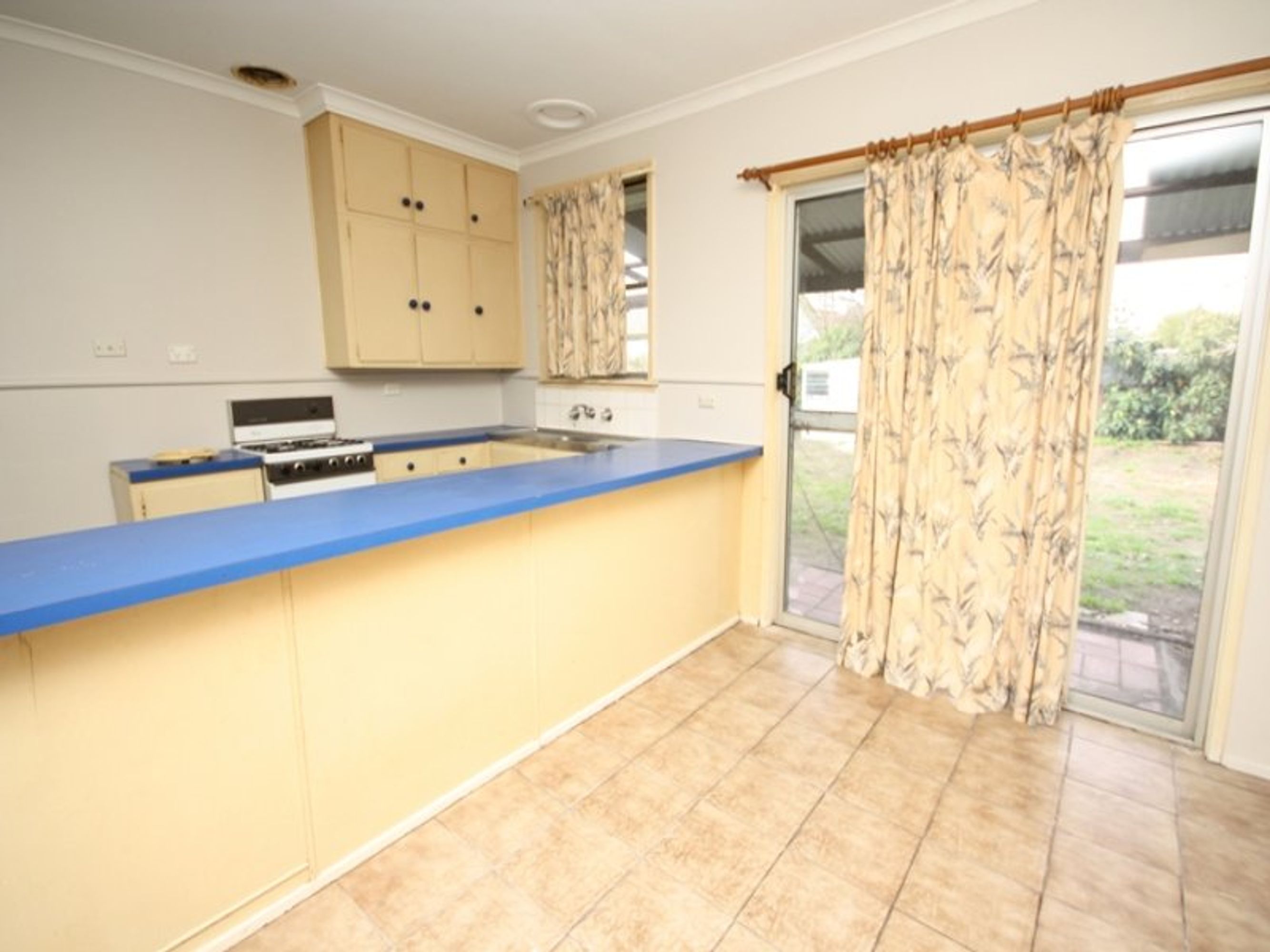 76 Albert Street, Horsham VIC 3400, Horsham - Thumbnail 5